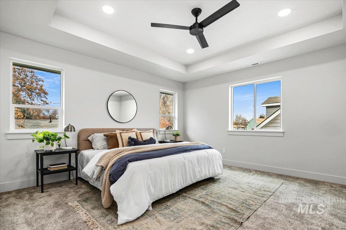 218 W Roosevelt Ave, Nampa, Idaho 83686, 3 Bedrooms, 2.5 Bathrooms, Residential For Sale, Price $385,000,MLS 98975134