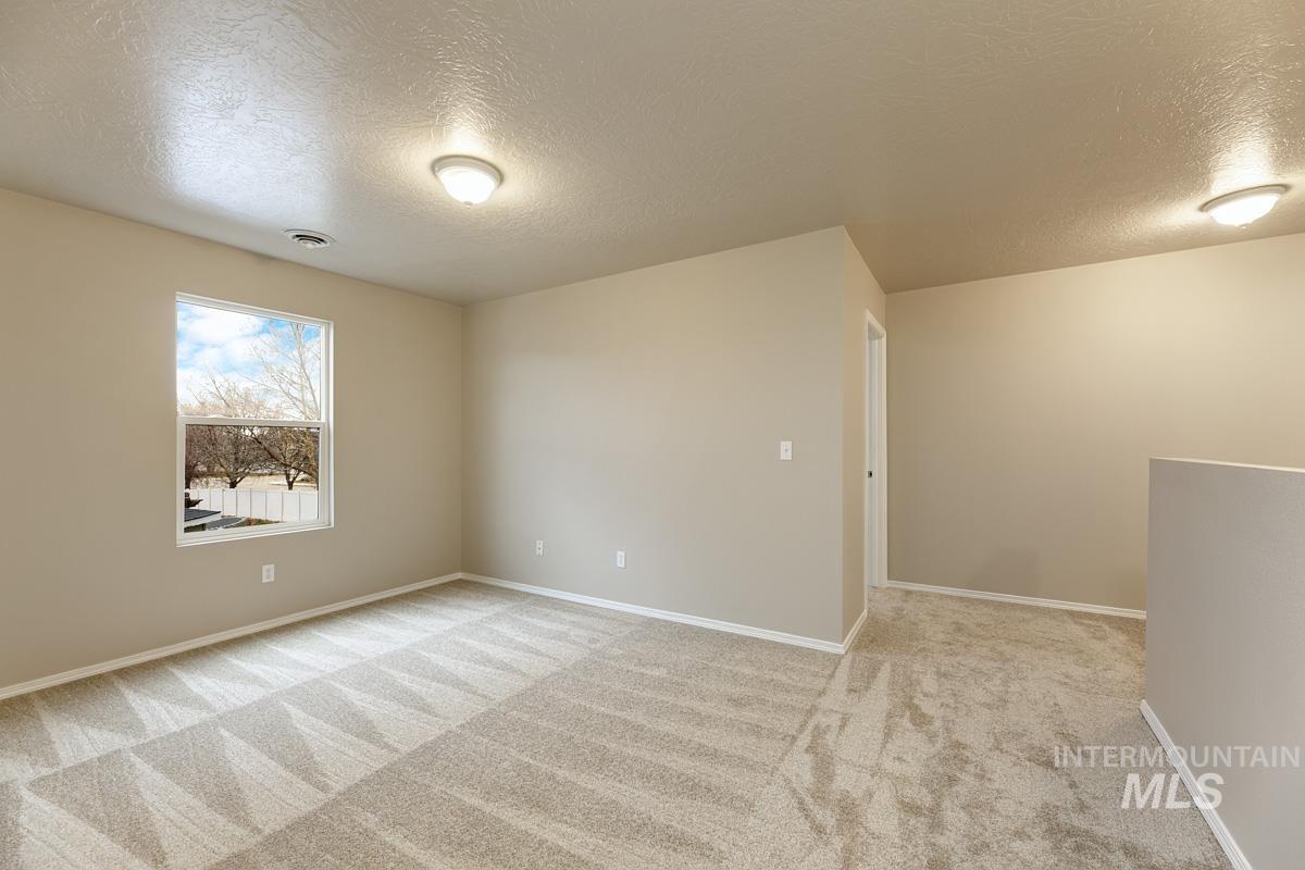 3558 N Bryce Canyon Ave, Meridian, Idaho 83646, 4 Bedrooms, 4.5 Bathrooms, Residential For Sale, Price $499,995,MLS 98975138