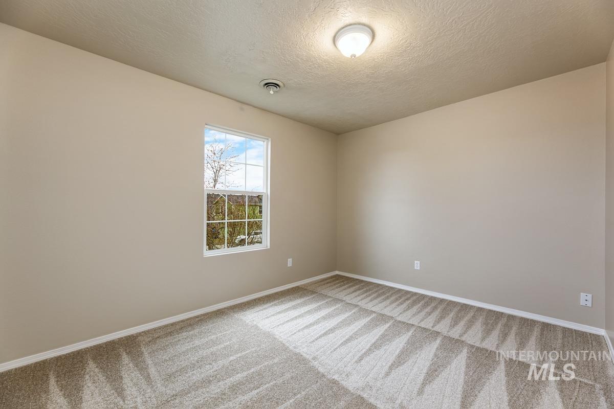 3558 N Bryce Canyon Ave, Meridian, Idaho 83646, 4 Bedrooms, 4.5 Bathrooms, Residential For Sale, Price $499,995,MLS 98975138