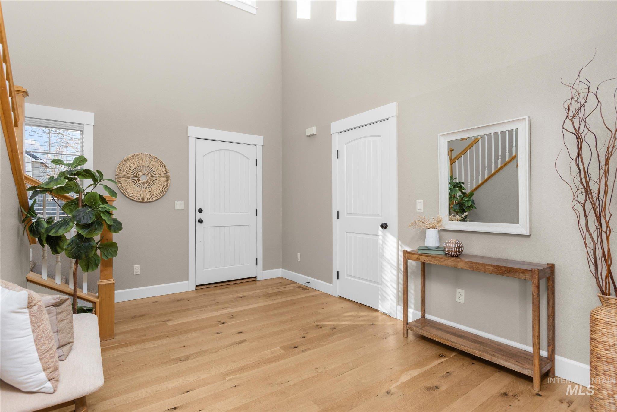 1268 W Cobblefield Ct, Meridian, Idaho 83646-6380, 3 Bedrooms, 2.5 Bathrooms, Residential For Sale, Price $499,900,MLS 98975140