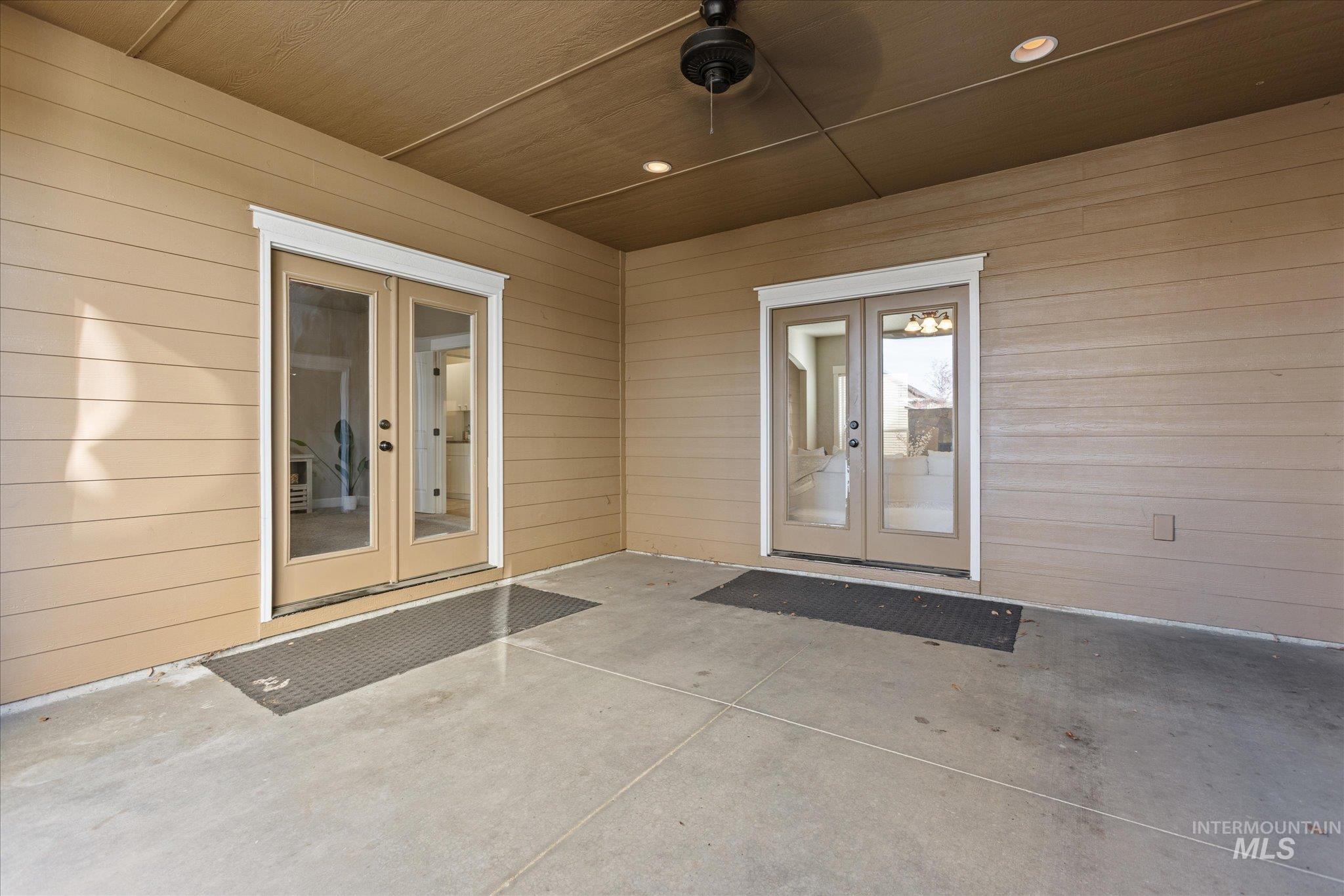 1268 W Cobblefield Ct, Meridian, Idaho 83646-6380, 3 Bedrooms, 2.5 Bathrooms, Residential For Sale, Price $499,900,MLS 98975140