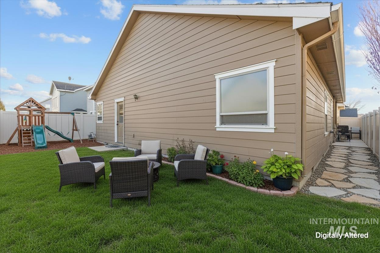 1268 W Cobblefield Ct, Meridian, Idaho 83646-6380, 3 Bedrooms, 2.5 Bathrooms, Residential For Sale, Price $499,900,MLS 98975140