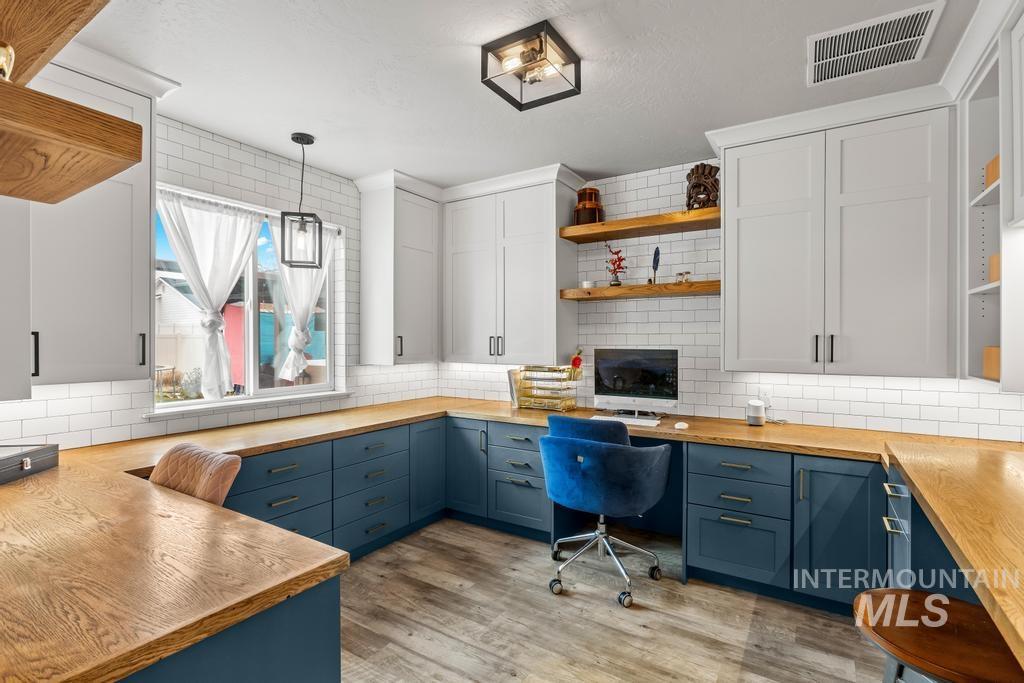 8433 E Rathdrum Dr, Nampa, Idaho 83687, 4 Bedrooms, 2.5 Bathrooms, Residential For Sale, Price $569,900, 98975141