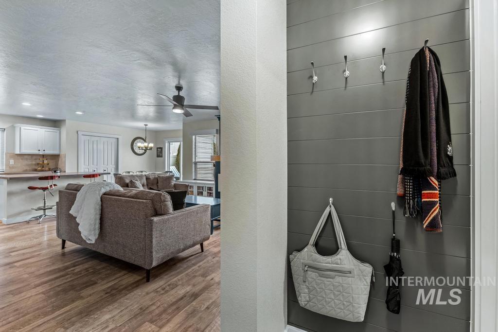 8433 E Rathdrum Dr, Nampa, Idaho 83687, 4 Bedrooms, 2.5 Bathrooms, Residential For Sale, Price $569,900, 98975141