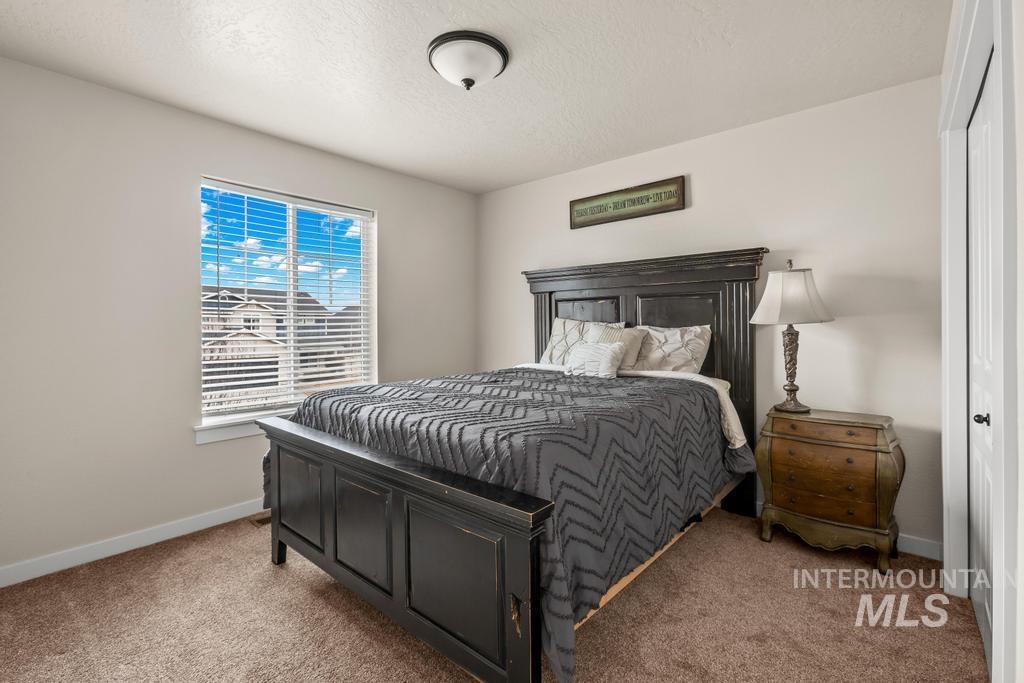 8433 E Rathdrum Dr, Nampa, Idaho 83687, 4 Bedrooms, 2.5 Bathrooms, Residential For Sale, Price $569,900,MLS 98975141