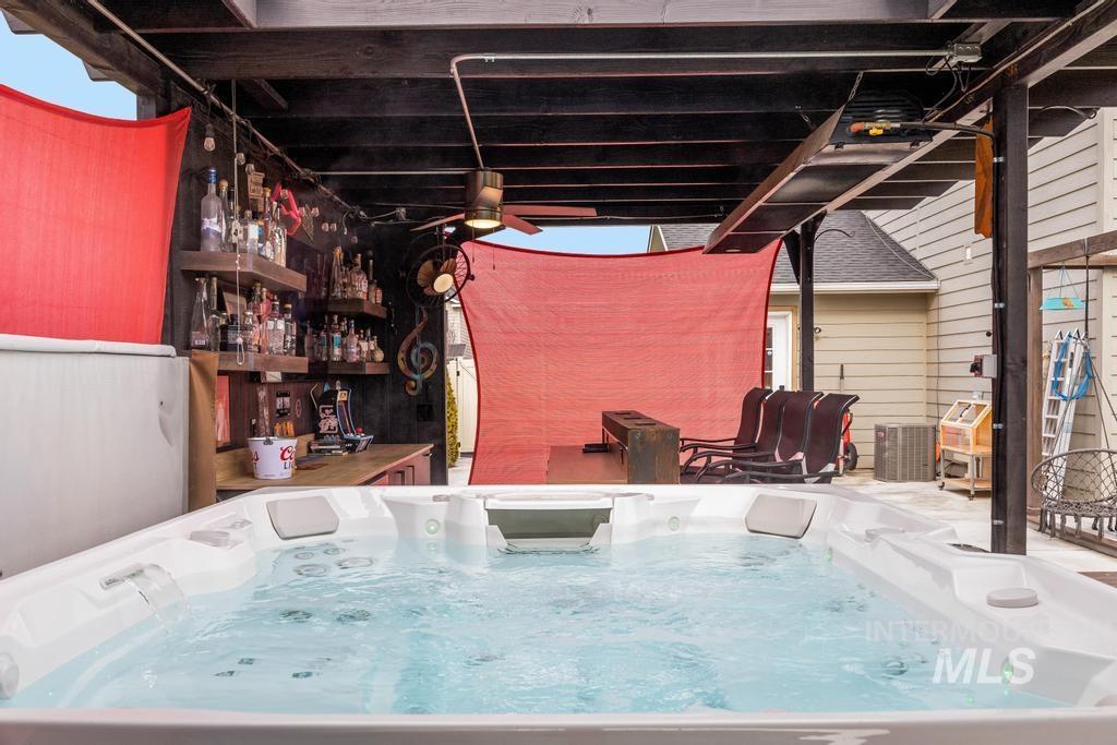 8433 E Rathdrum Dr, Nampa, Idaho 83687, 4 Bedrooms, 2.5 Bathrooms, Residential For Sale, Price $569,900,MLS 98975141