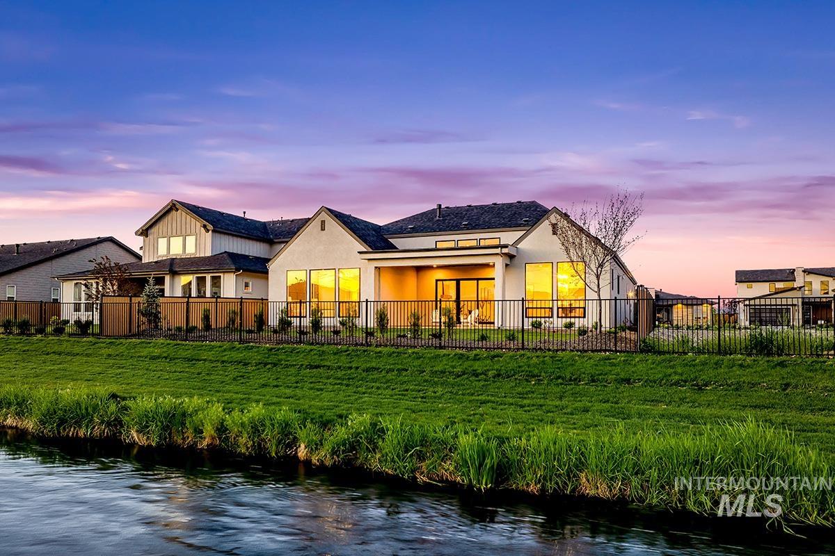 7026 Saddle Bred Way, Star, Idaho 83669, 3 Bedrooms, 3.5 Bathrooms, Residential For Sale, Price $1,109,900,MLS 98975143