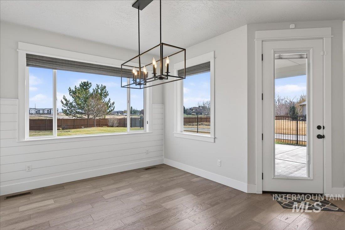 604 S Rivermist Ave, Star, Idaho 83669, 5 Bedrooms, 3.5 Bathrooms, Residential For Sale, Price $1,100,000,MLS 98975144