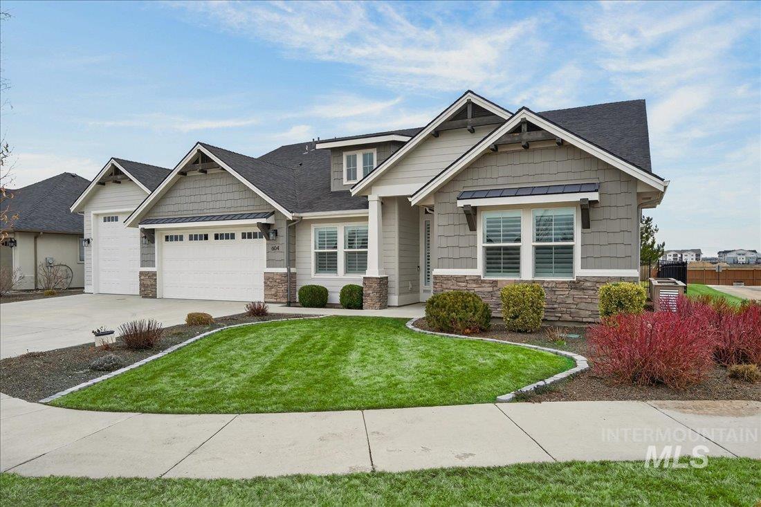 604 S Rivermist Ave, Star, Idaho 83669, 5 Bedrooms, 3.5 Bathrooms, Residential For Sale, Price $1,100,000,MLS 98975144