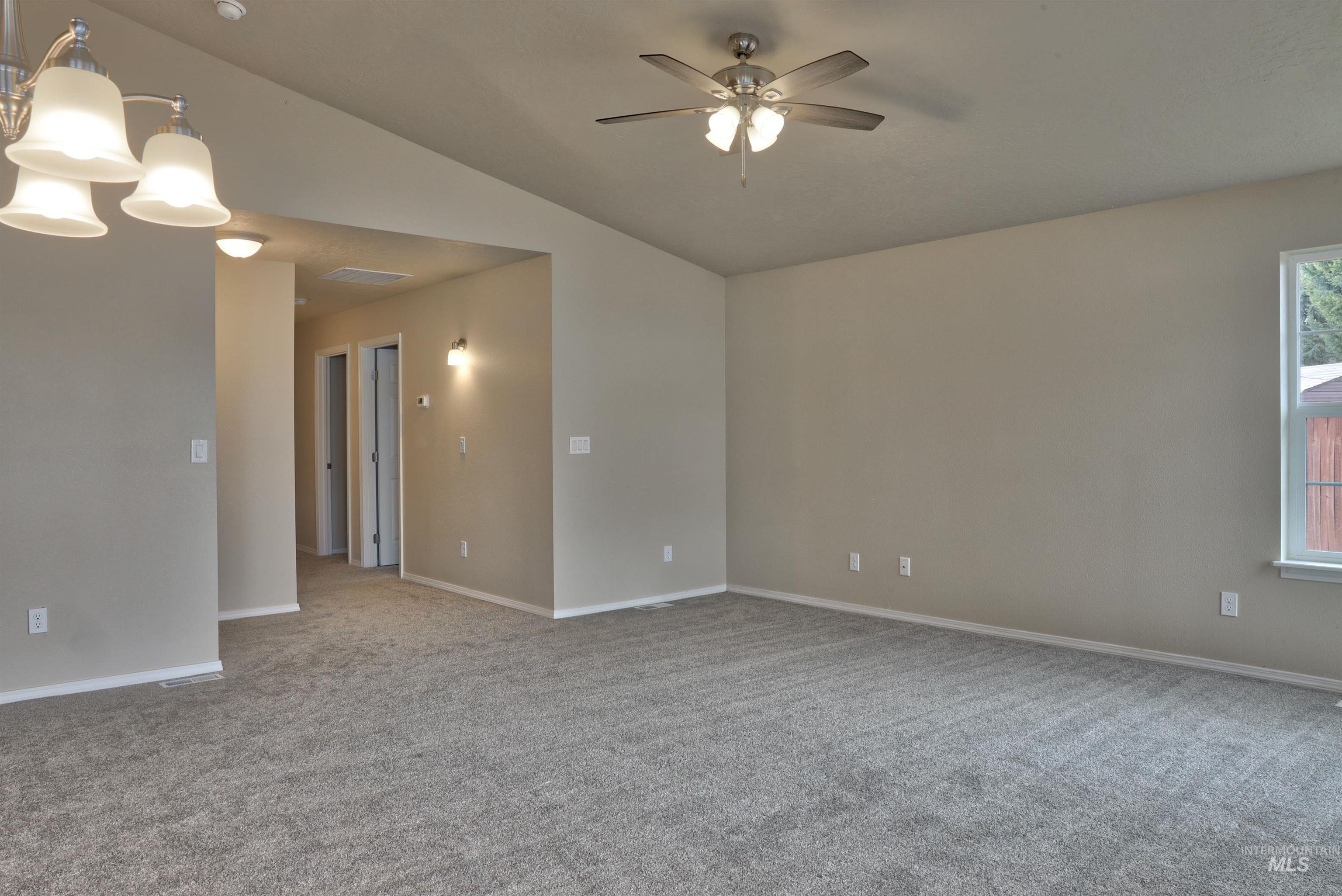 719 Benton Avenue, Nampa, Idaho 83651, 2 Bedrooms, 2 Bathrooms, Residential For Sale, Price $380,000,MLS 98975147