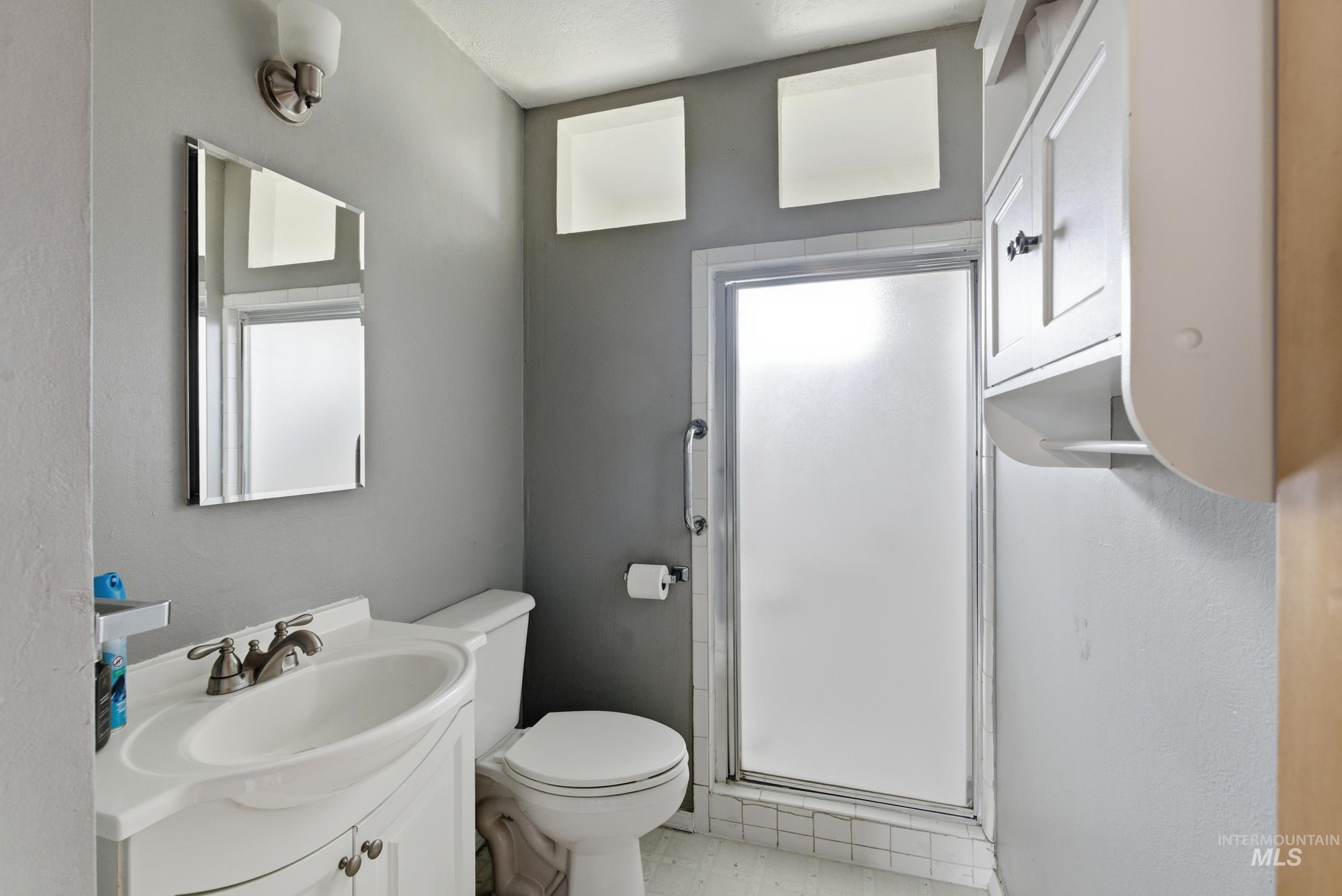 1815 S Ash Park Ln, Boise, Idaho 83709, 3 Bedrooms, 1 Bathroom, Residential For Sale, Price $420,000,MLS 98975150