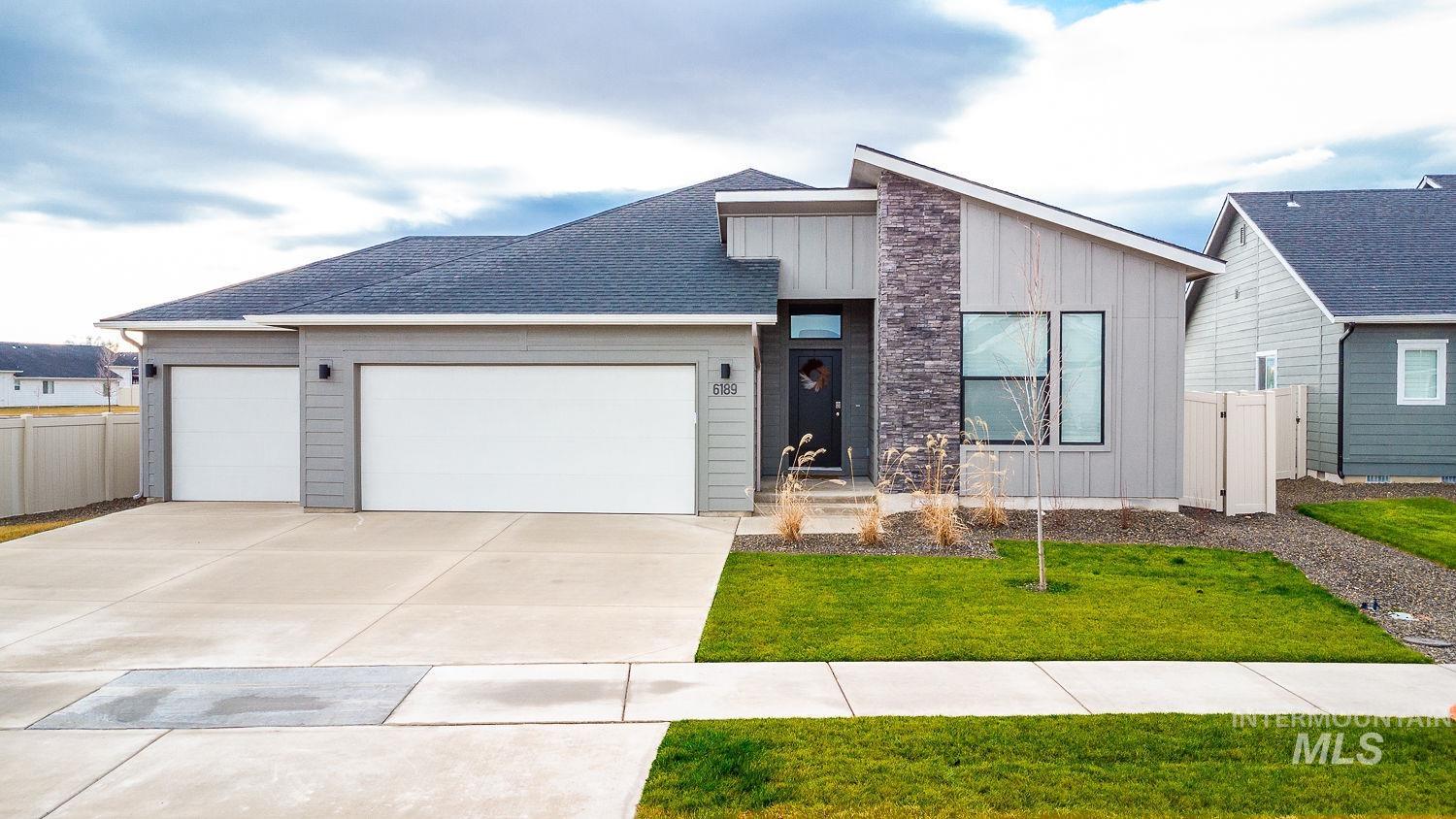 6189 W Karpathos St, Meridian, Idaho 83646, 4 Bedrooms, 2 Bathrooms, Residential For Sale, Price $515,000,MLS 98975151