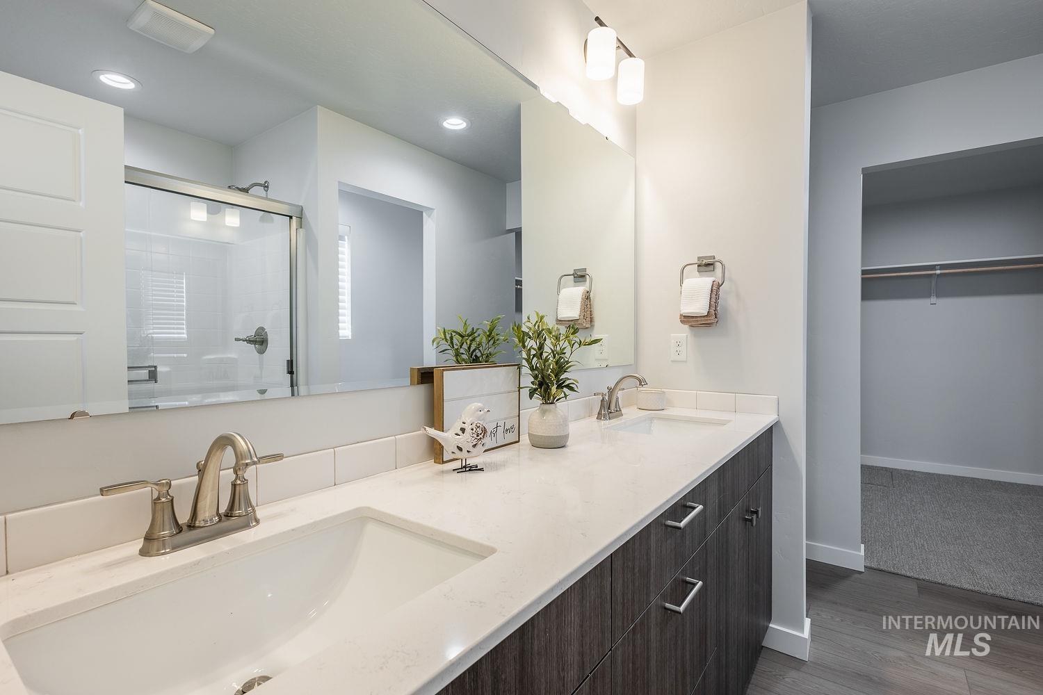 6189 W Karpathos St, Meridian, Idaho 83646, 4 Bedrooms, 2 Bathrooms, Residential For Sale, Price $515,000,MLS 98975151