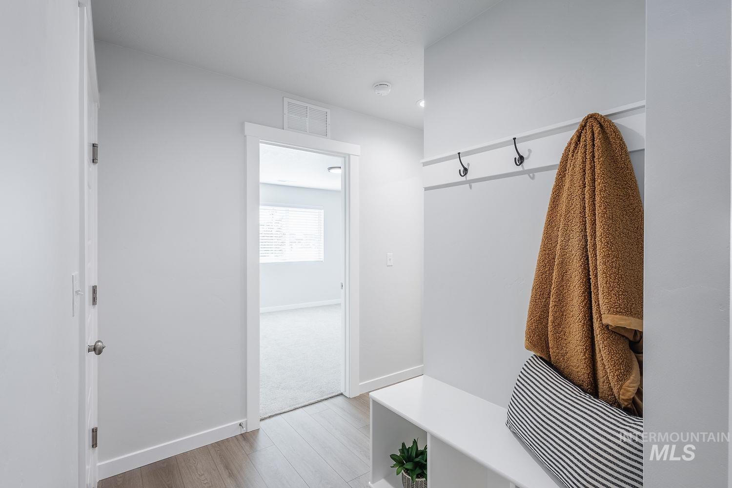 6189 W Karpathos St, Meridian, Idaho 83646, 4 Bedrooms, 2 Bathrooms, Residential For Sale, Price $515,000,MLS 98975151