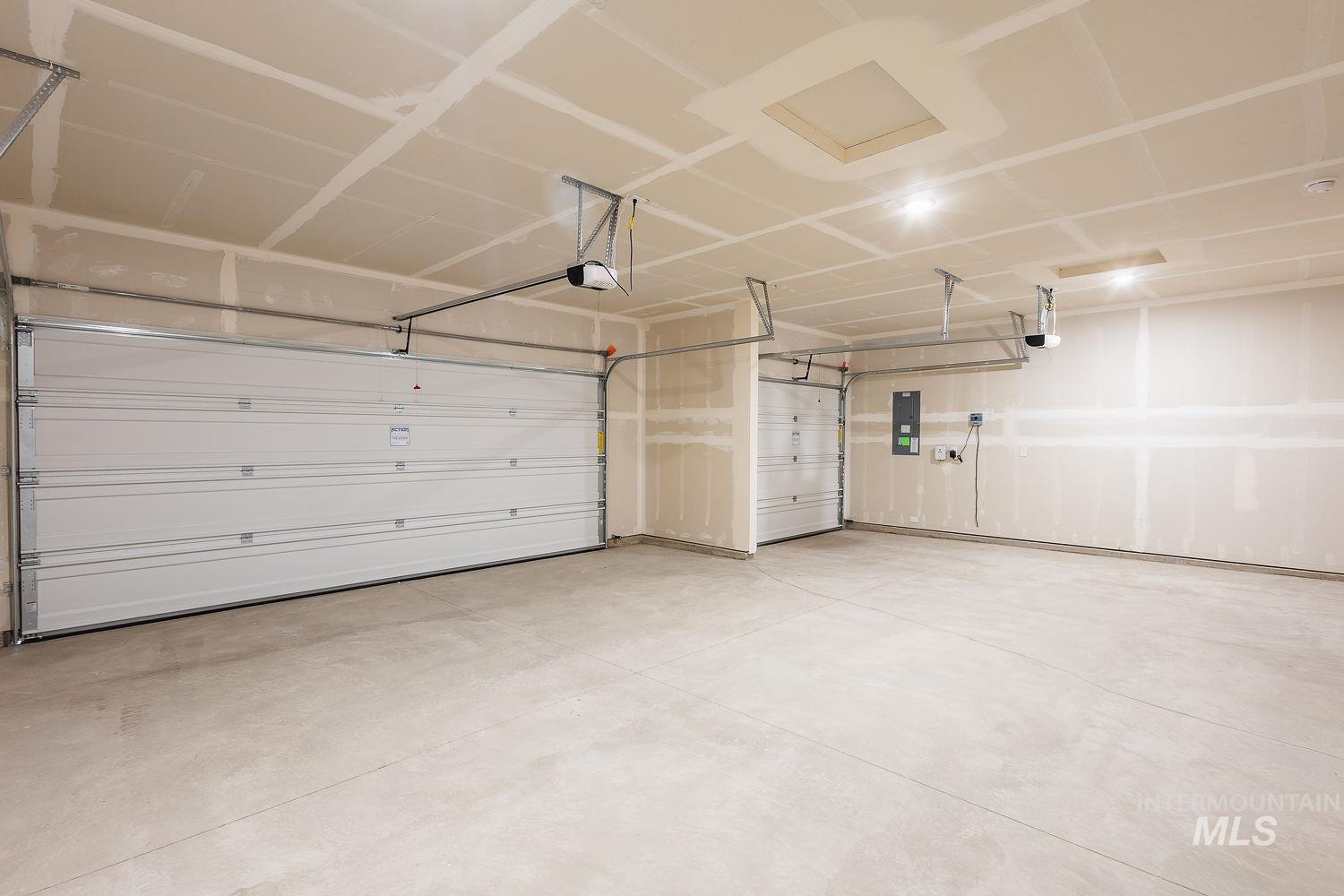 6189 W Karpathos St, Meridian, Idaho 83646, 4 Bedrooms, 2 Bathrooms, Residential For Sale, Price $515,000,MLS 98975151