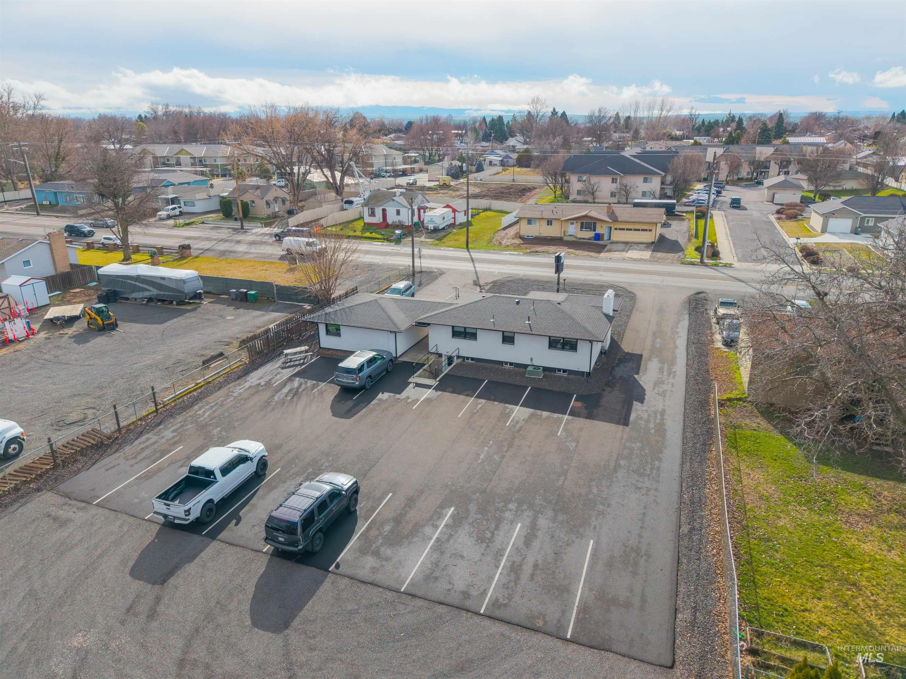 909 Bryden Avenue, Lewiston, Idaho 83501, Business/Commercial For Sale, Price $689,000,MLS 98975152