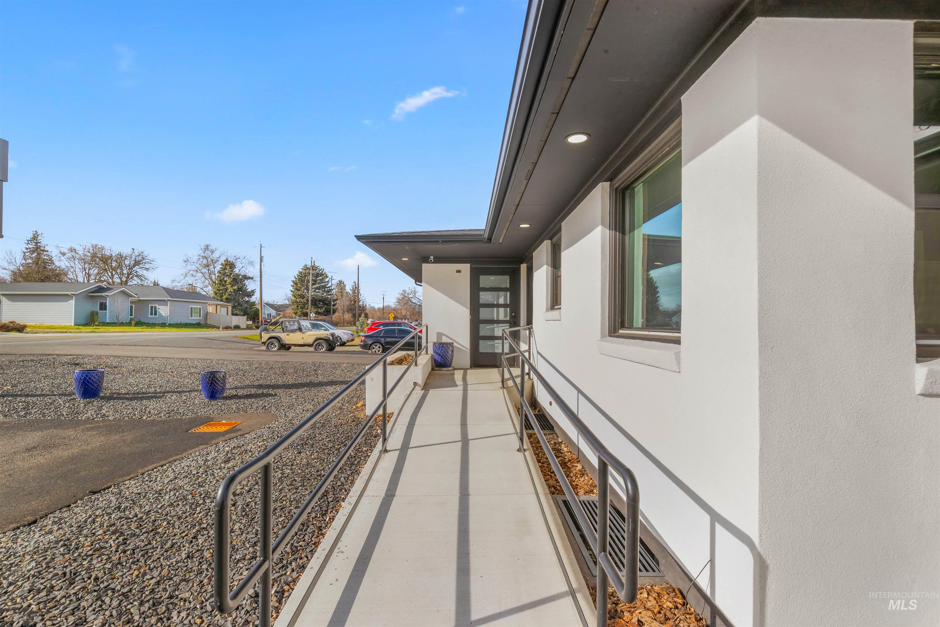 909 Bryden Avenue, Lewiston, Idaho 83501, Business/Commercial For Sale, Price $689,000,MLS 98975152