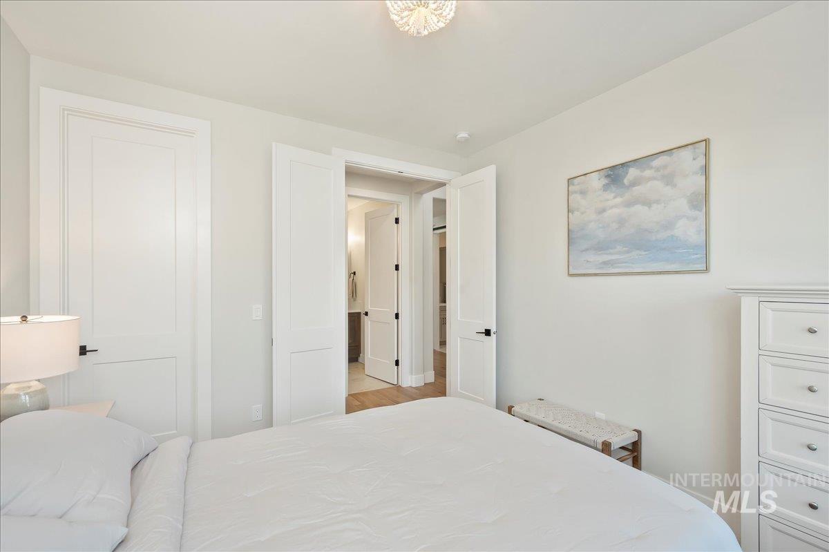 14050 N Rainy Place, Boise, Idaho 83714, 5 Bedrooms, 4 Bathrooms, Residential For Sale, Price $1,050,000,MLS 98975159