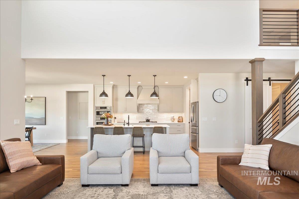 14050 N Rainy Place, Boise, Idaho 83714, 5 Bedrooms, 4 Bathrooms, Residential For Sale, Price $1,050,000,MLS 98975159