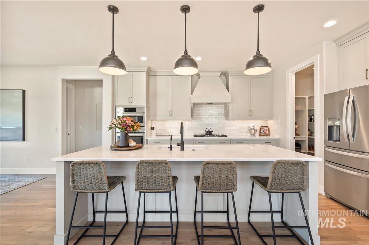 14050 N Rainy Place, Boise, Idaho 83714, 5 Bedrooms, 4 Bathrooms, Residential For Sale, Price $1,050,000,MLS 98975159