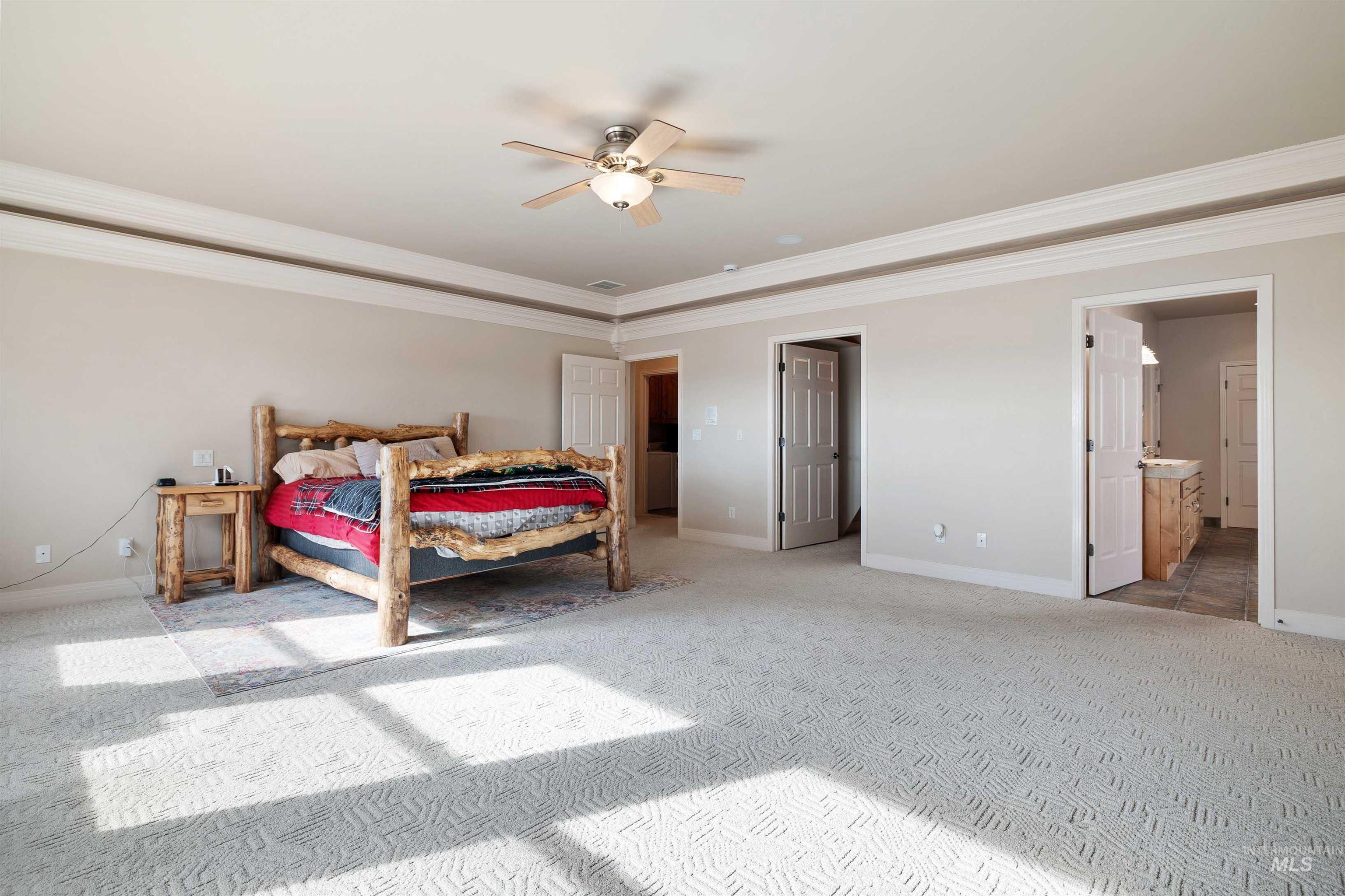 302 S 700 E, Jerome, Idaho 83338, 6 Bedrooms, 3 Bathrooms, Residential For Sale, Price $700,000,MLS 98975160