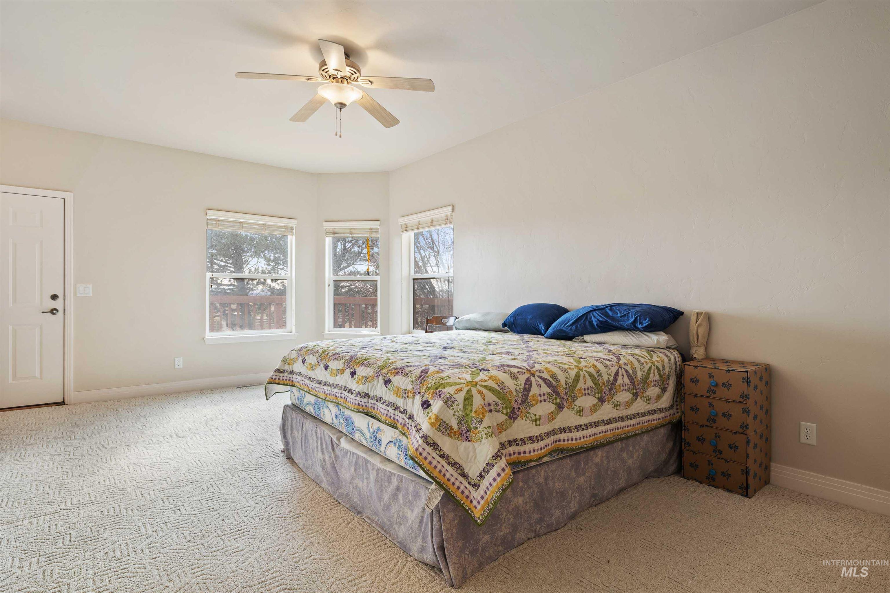 302 S 700 E, Jerome, Idaho 83338, 6 Bedrooms, 3 Bathrooms, Residential For Sale, Price $700,000,MLS 98975160