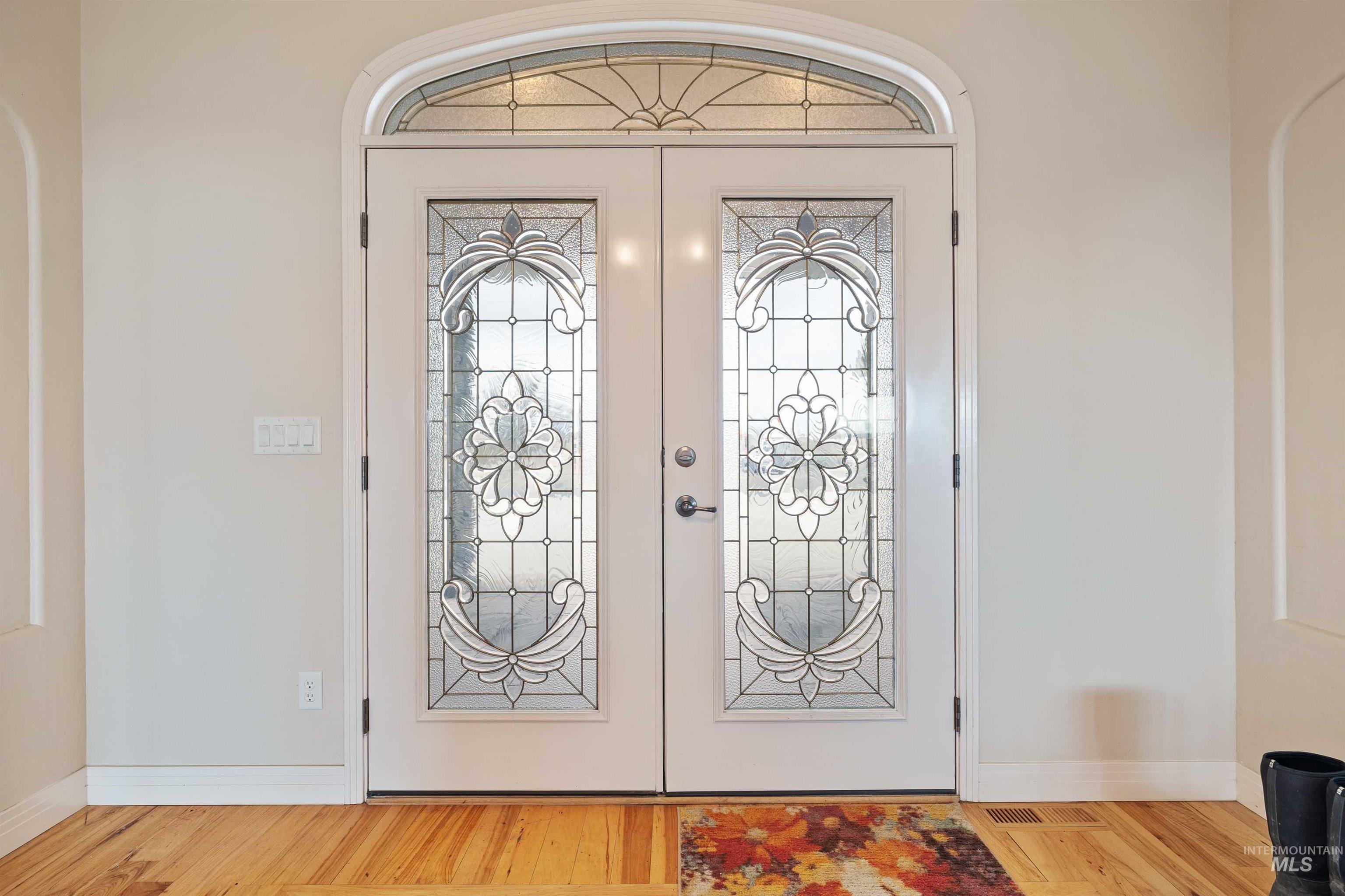 302 S 700 E, Jerome, Idaho 83338, 6 Bedrooms, 3 Bathrooms, Residential For Sale, Price $700,000,MLS 98975160