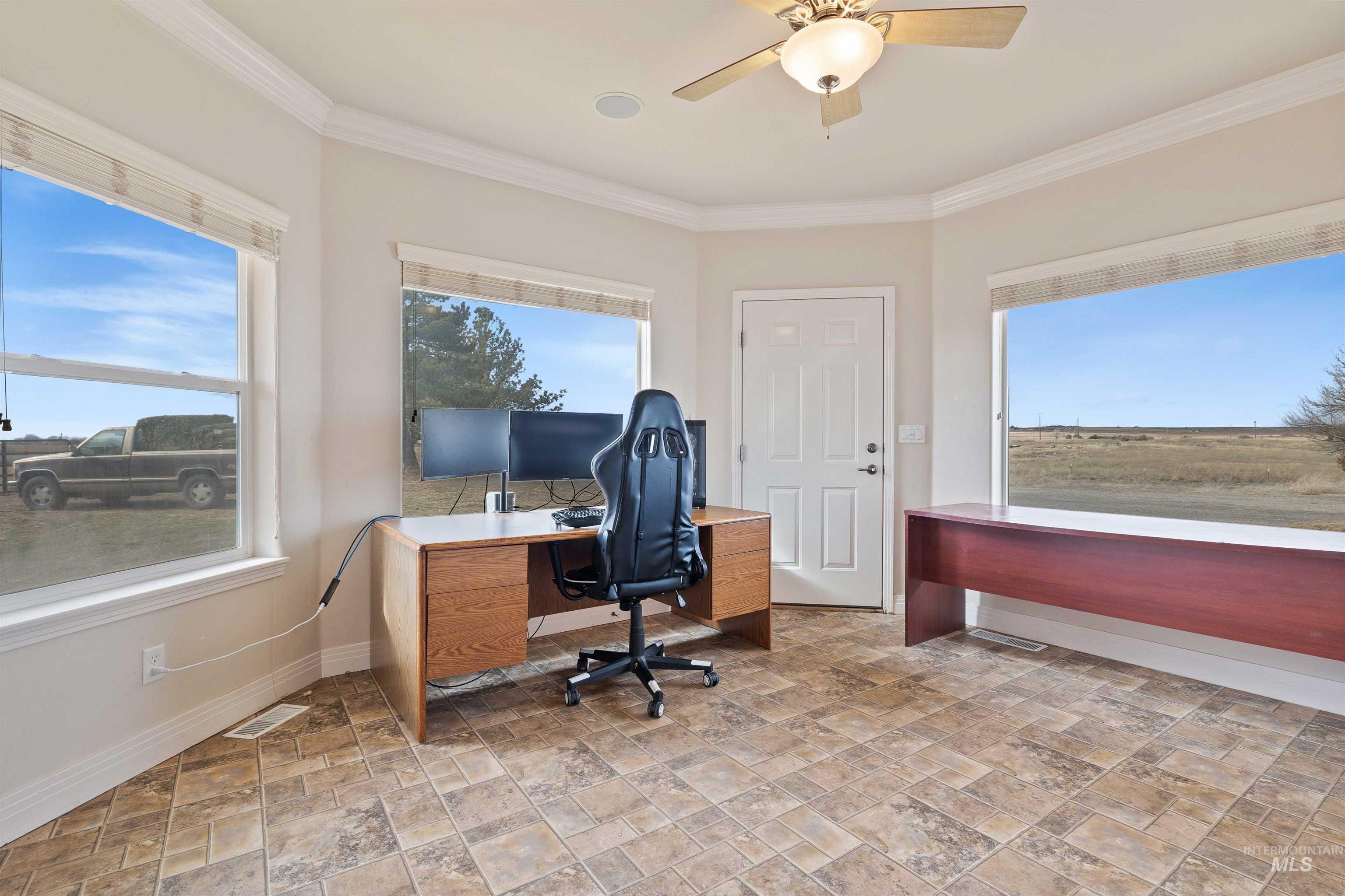 302 S 700 E, Jerome, Idaho 83338, 6 Bedrooms, 3 Bathrooms, Residential For Sale, Price $700,000,MLS 98975160