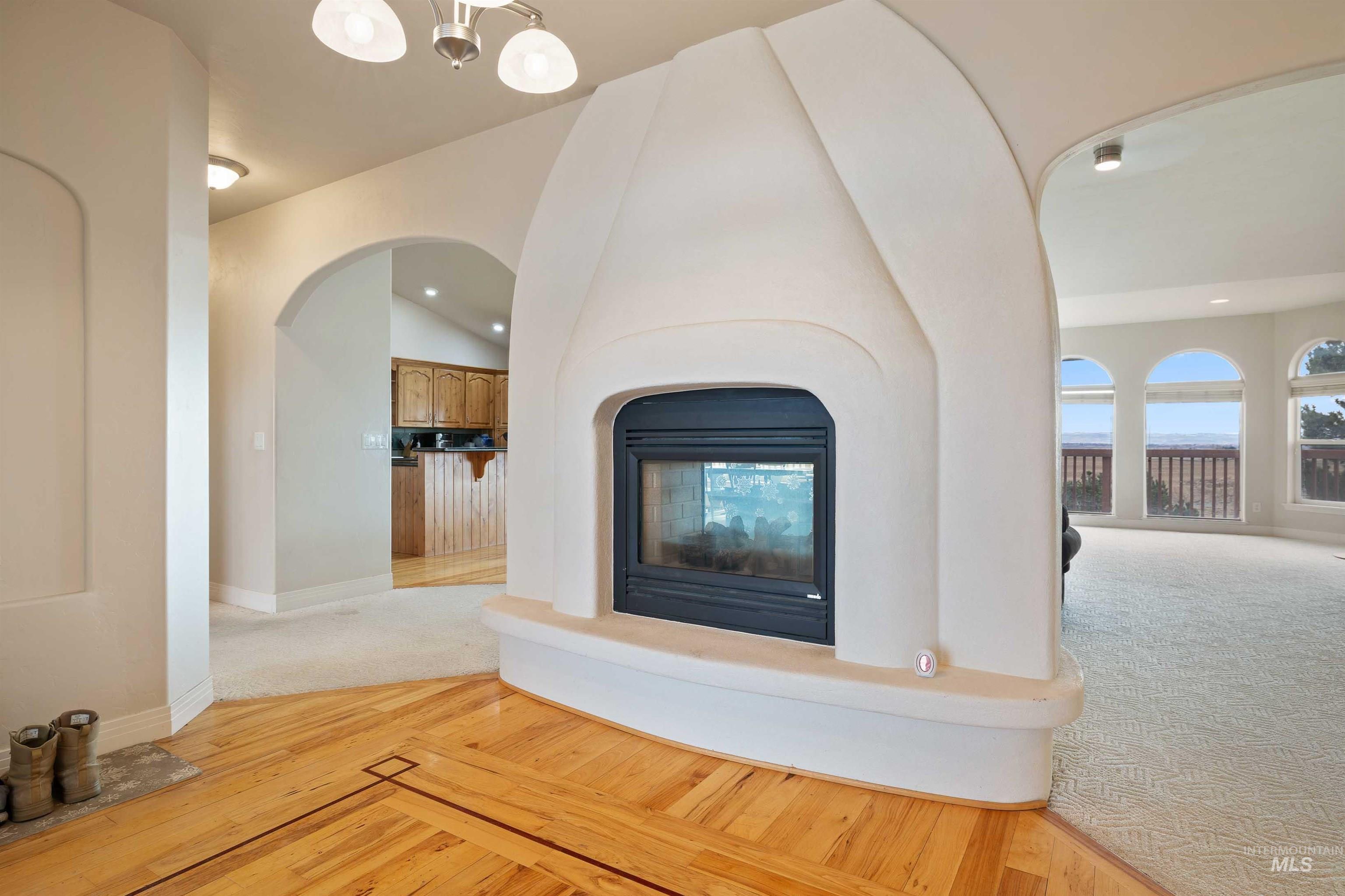 302 S 700 E, Jerome, Idaho 83338, 6 Bedrooms, 3 Bathrooms, Residential For Sale, Price $700,000,MLS 98975160