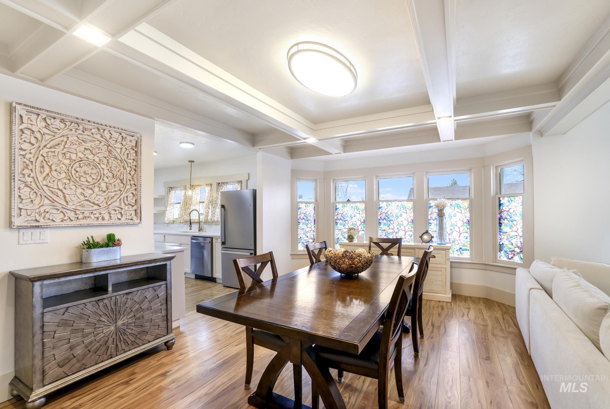 661 2nd Ave N, Twin Falls, Idaho 83301-5745, 4 Bedrooms, 3 Bathrooms, Residential For Sale, Price $538,000,MLS 98975163