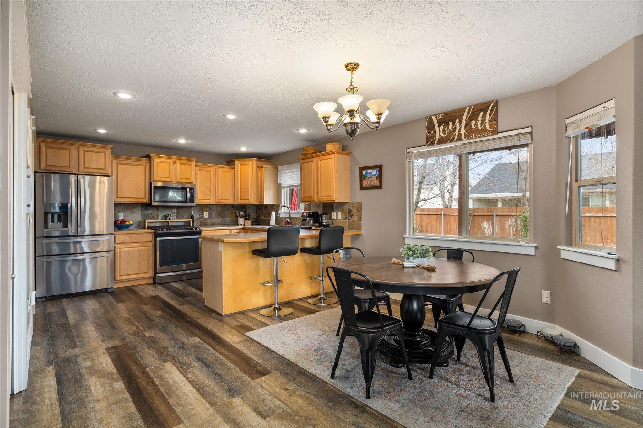 10960 W Rose Lake St, Star, Idaho 83669, 3 Bedrooms, 2.5 Bathrooms, Residential For Sale, Price $474,800,MLS 98975165