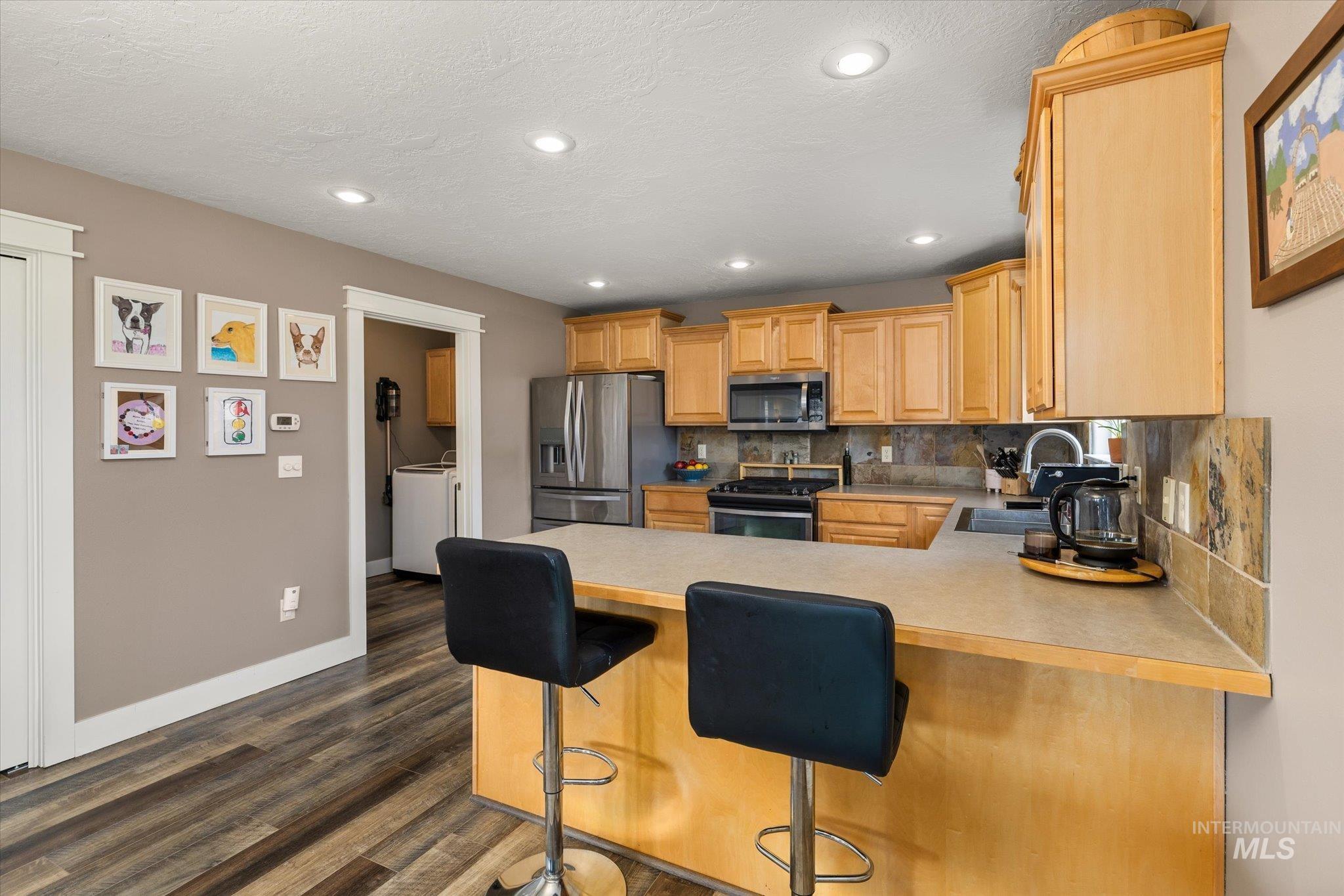 10960 W Rose Lake St, Star, Idaho 83669, 3 Bedrooms, 2.5 Bathrooms, Residential For Sale, Price $474,800,MLS 98975165