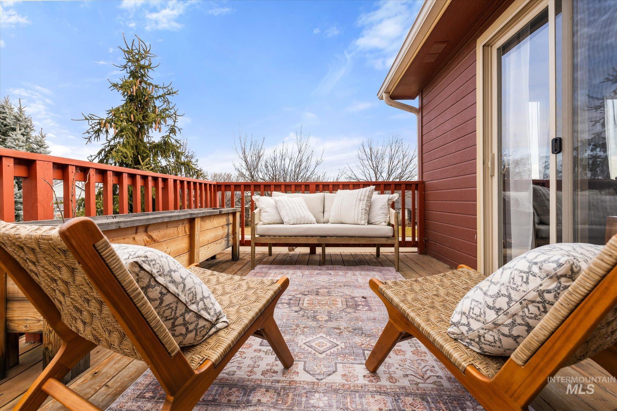 10960 W Rose Lake St, Star, Idaho 83669, 3 Bedrooms, 2.5 Bathrooms, Residential For Sale, Price $474,800,MLS 98975165