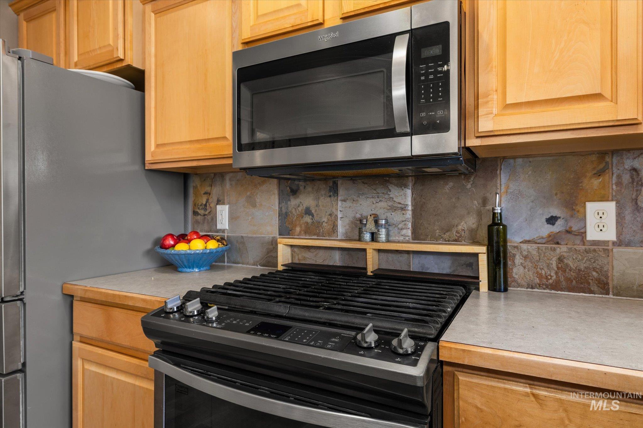 10960 W Rose Lake St, Star, Idaho 83669, 3 Bedrooms, 2.5 Bathrooms, Residential For Sale, Price $474,800,MLS 98975165