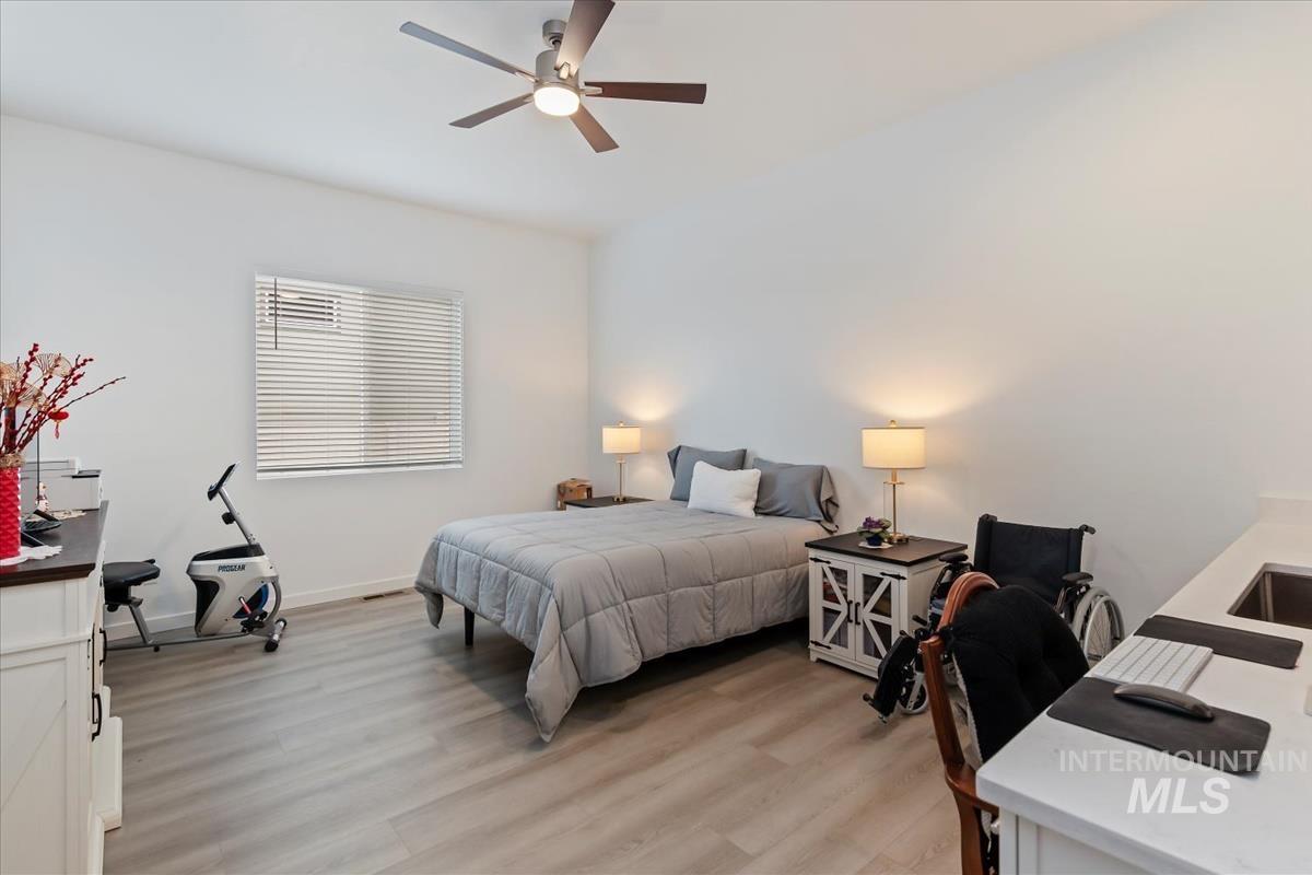 8807 E Snow Drop St, Nampa, Idaho 83687, 3 Bedrooms, 3.5 Bathrooms, Residential For Sale, Price $759,900,MLS 98975167