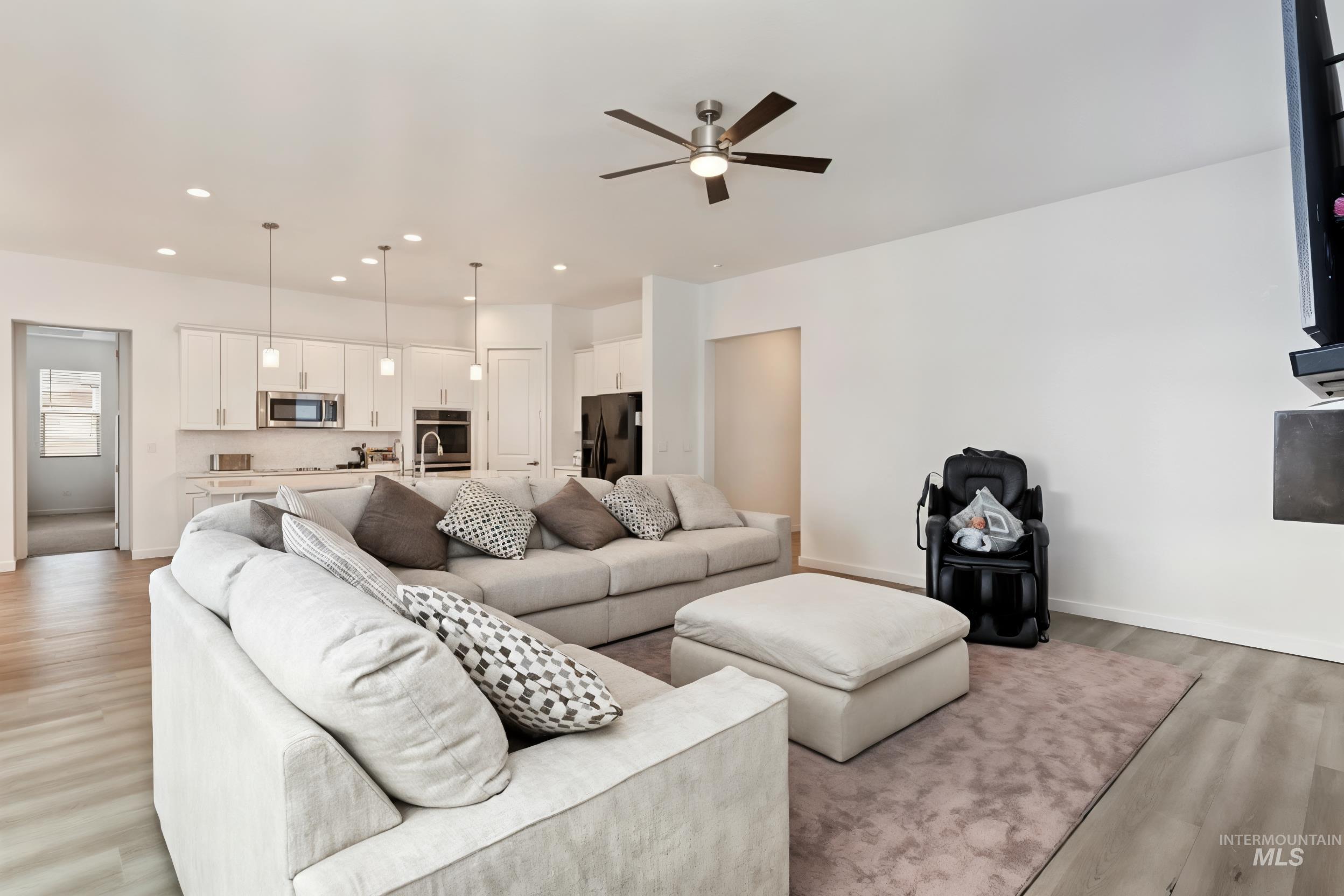 8807 E Snow Drop St, Nampa, Idaho 83687, 3 Bedrooms, 3.5 Bathrooms, Residential For Sale, Price $759,900,MLS 98975167