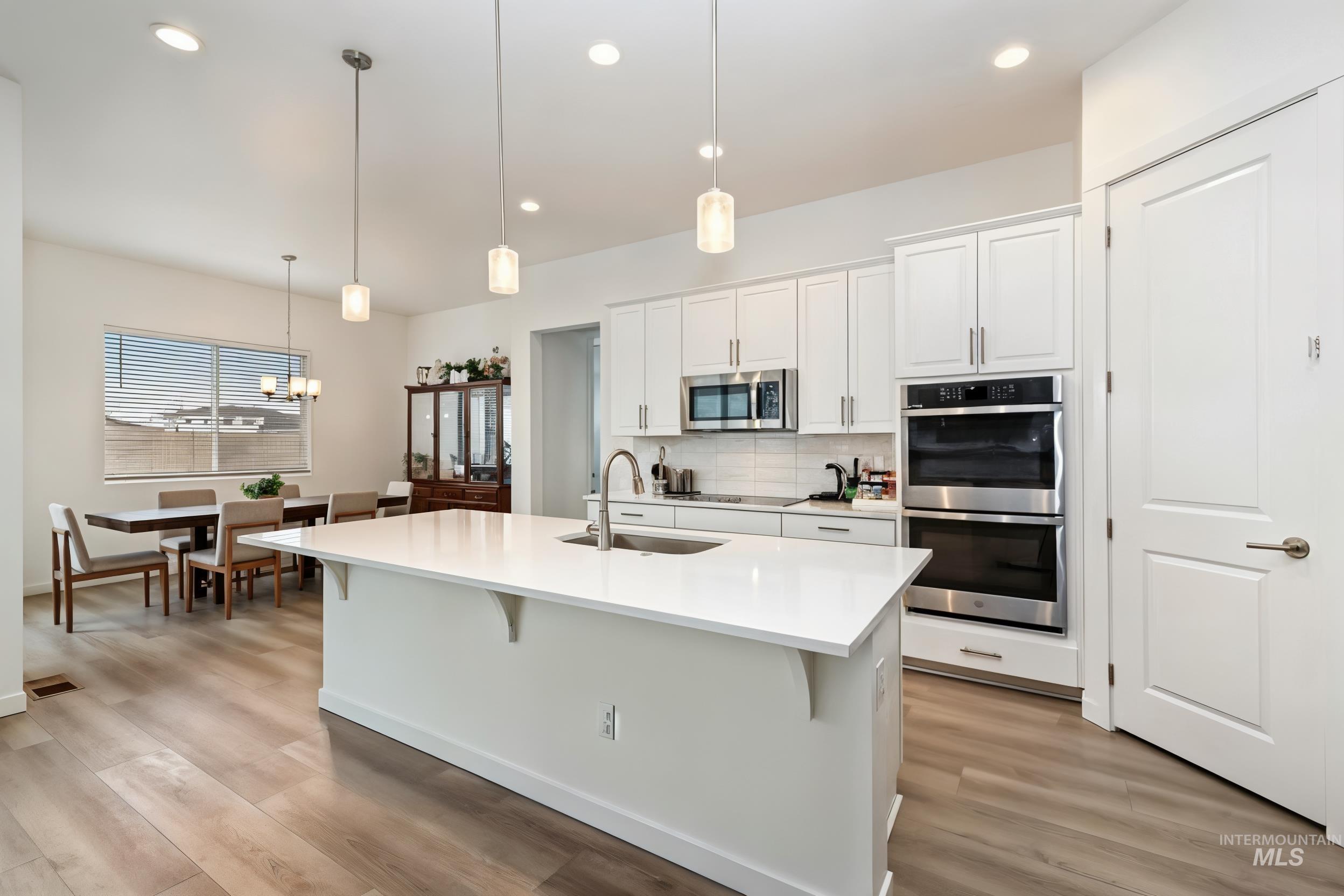 8807 E Snow Drop St, Nampa, Idaho 83687, 3 Bedrooms, 3.5 Bathrooms, Residential For Sale, Price $759,900,MLS 98975167