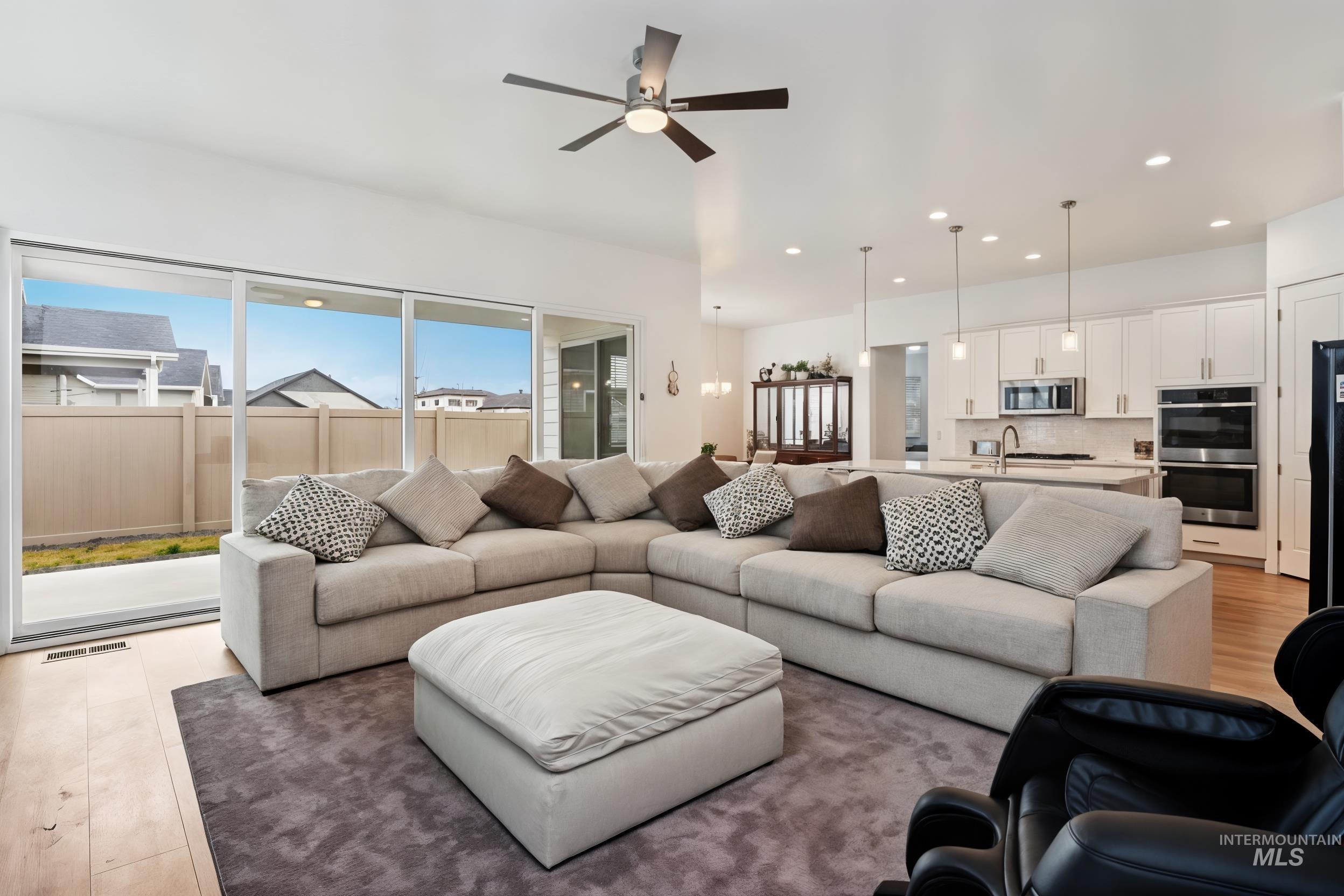 8807 E Snow Drop St, Nampa, Idaho 83687, 3 Bedrooms, 3.5 Bathrooms, Residential For Sale, Price $759,900,MLS 98975167