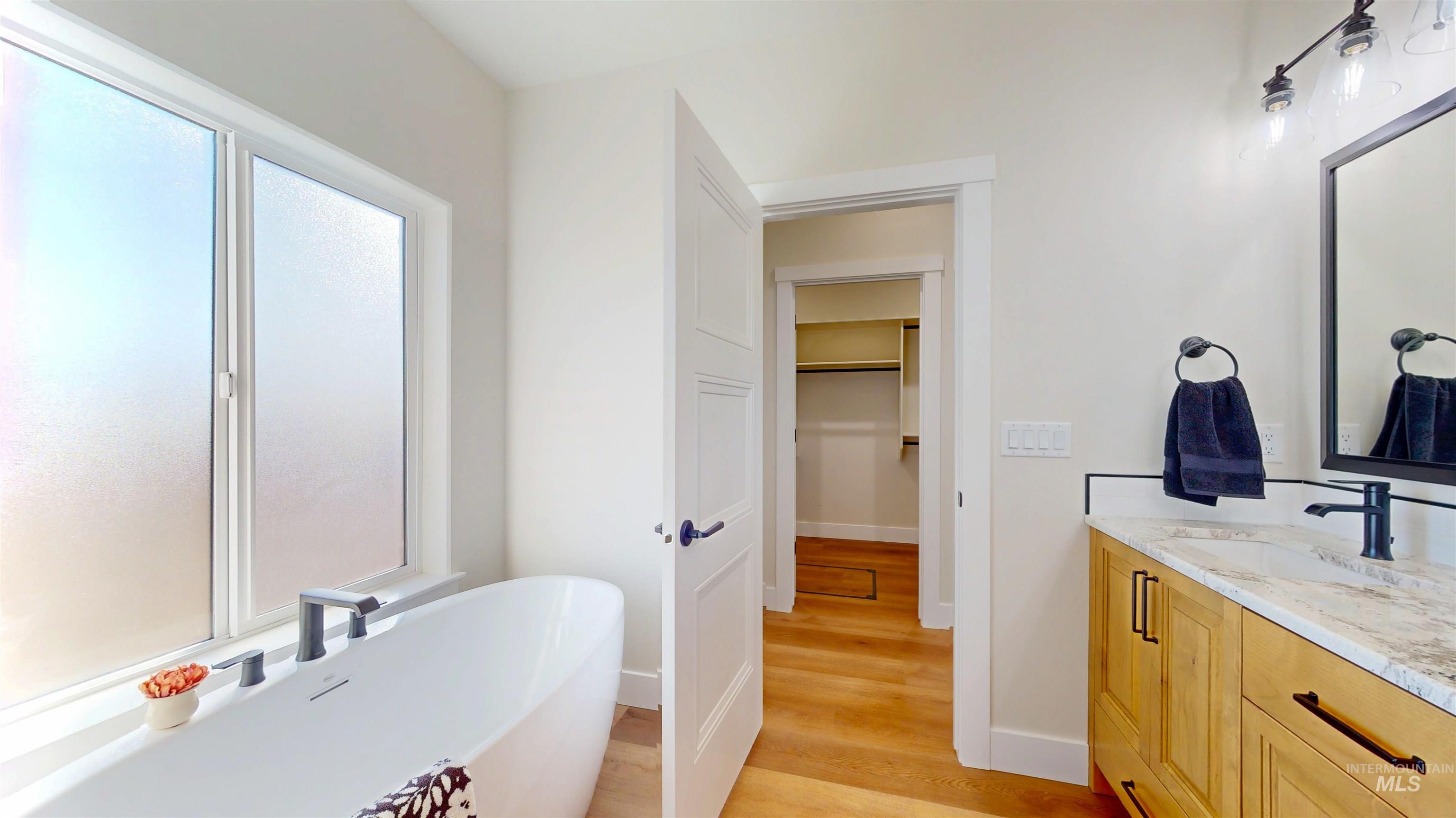 3675 E 3711 N, Kimberly, Idaho 83341, 4 Bedrooms, 3 Bathrooms, Residential For Sale, Price $689,000,MLS 98975169