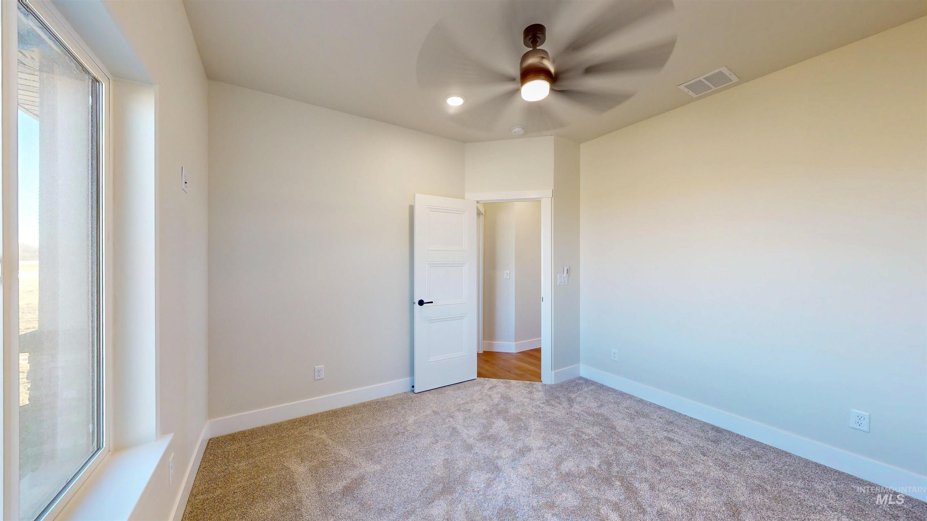 3675 E 3711 N, Kimberly, Idaho 83341, 4 Bedrooms, 3 Bathrooms, Residential For Sale, Price $689,000,MLS 98975169