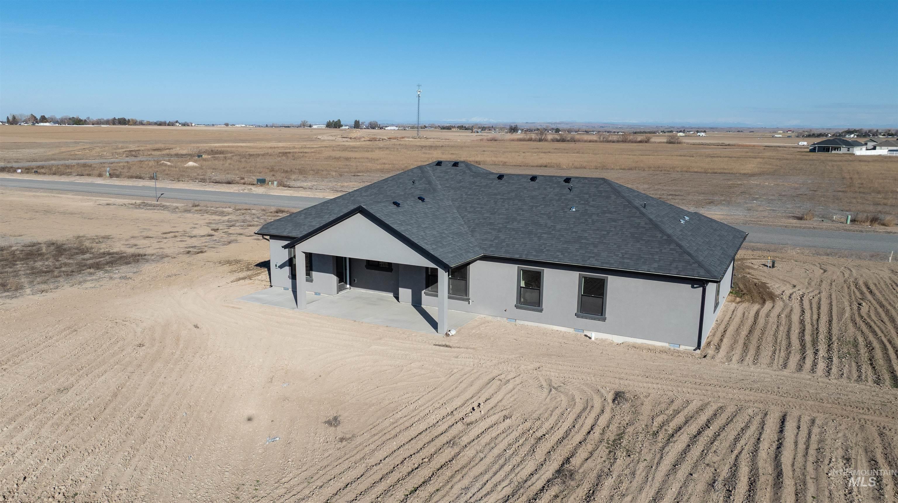 3675 E 3711 N, Kimberly, Idaho 83341, 4 Bedrooms, 3 Bathrooms, Residential For Sale, Price $689,000,MLS 98975169