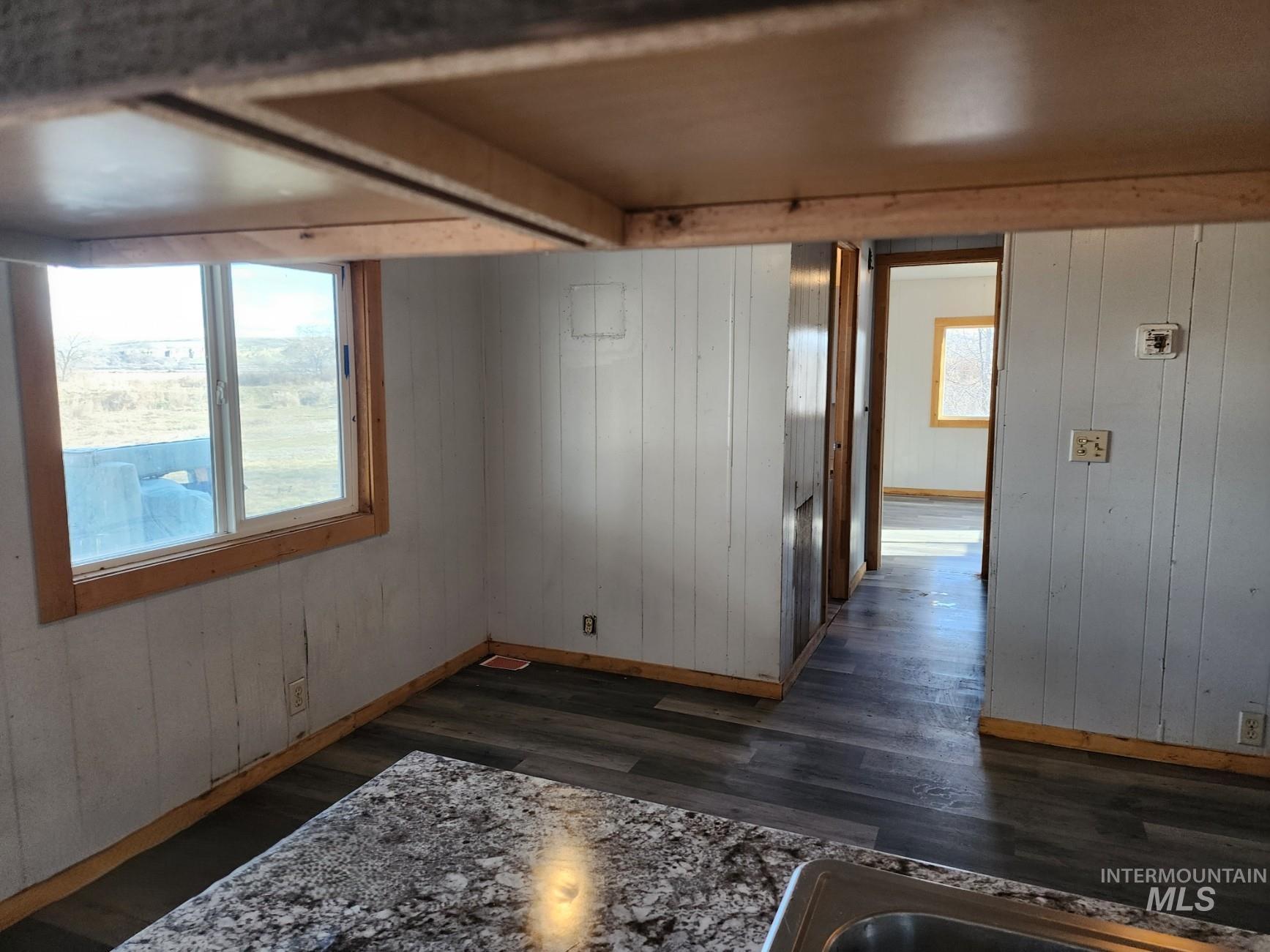 1853 McLay Road, Vale, Oregon 97918, 2 Bedrooms, 1 Bathroom, Residential For Sale, Price $199,000, 98975171