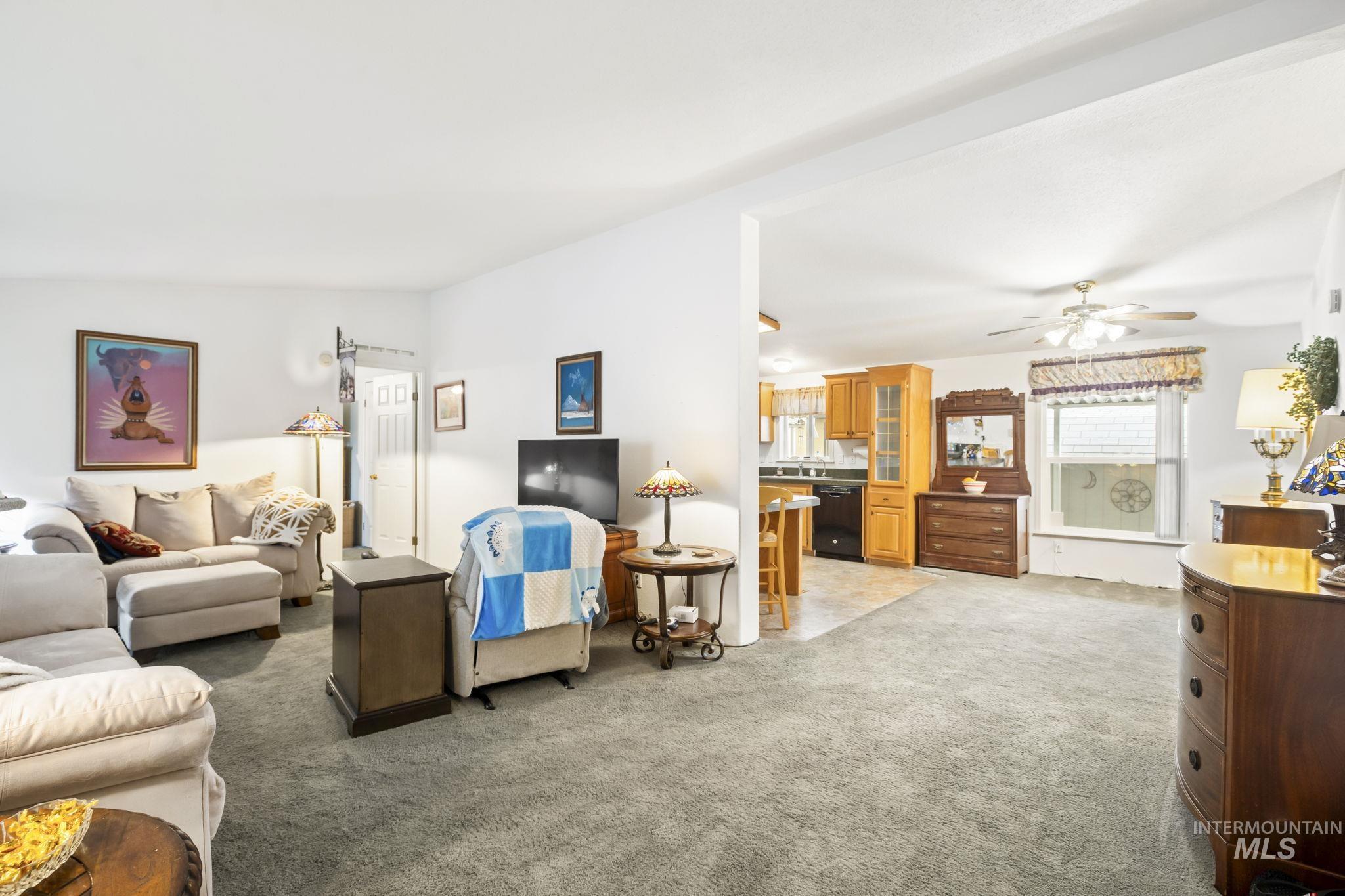 5560 N. Fairfax Ln, Garden City, Idaho 83714, 3 Bedrooms, 2 Bathrooms, Residential For Sale, Price $188,000,MLS 98975172