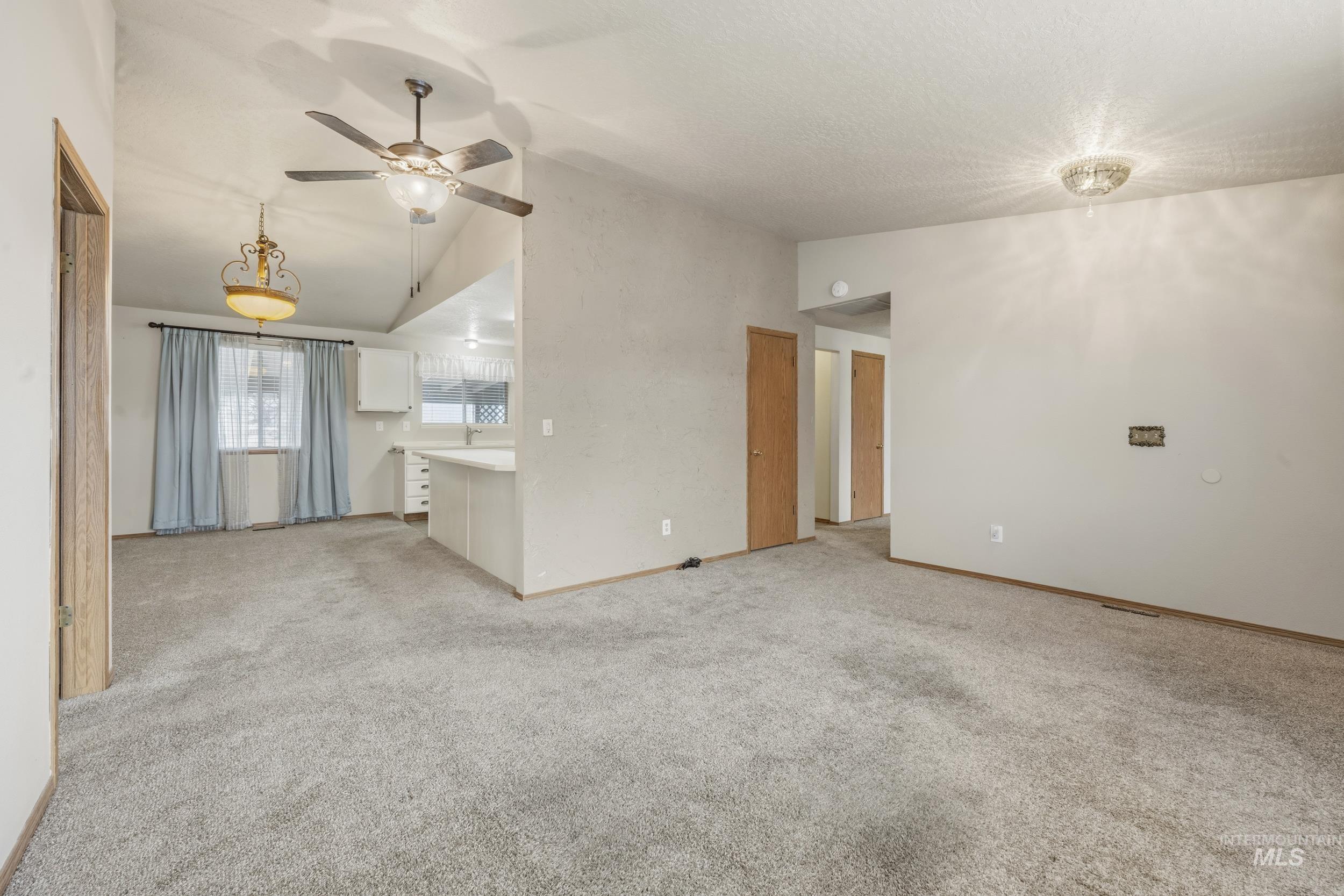 1907 W Flamingo Ave, Nampa, Idaho 83651, 2 Bedrooms, 2 Bathrooms, Residential For Sale, Price $160,000,MLS 98975173