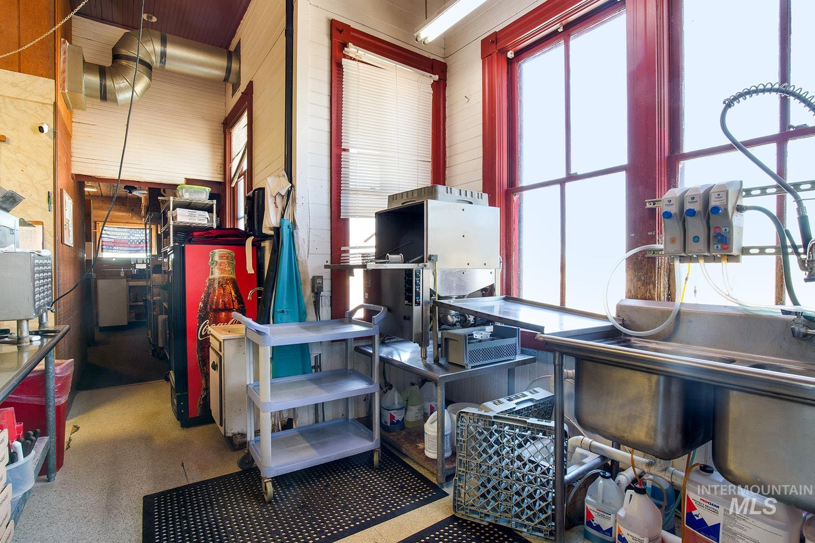 20079 Hwy 30, Buhl, Idaho 83316, Business/Commercial For Sale, Price $549,000,MLS 98975176