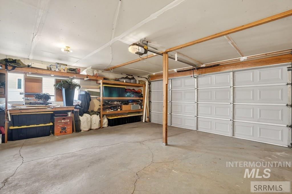 2070 Butte Street, Pocatello, Idaho 83201, 5 Bedrooms, 3 Bathrooms, Residential For Sale, Price $499,000, 98975177