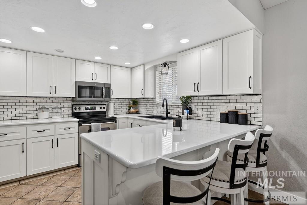 2070 Butte Street, Pocatello, Idaho 83201, 5 Bedrooms, 3 Bathrooms, Residential For Sale, Price $499,000, 98975177