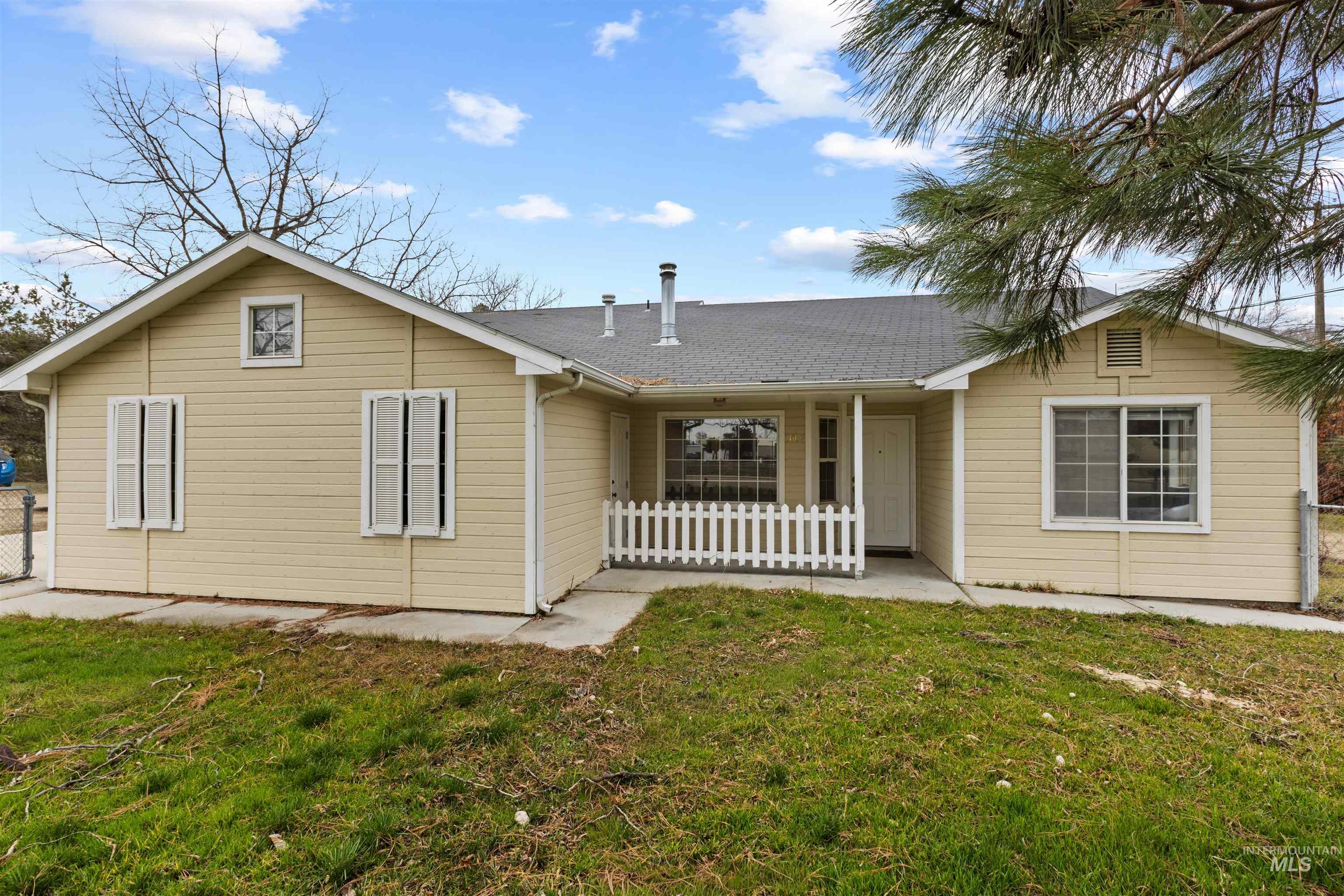 1004 Illinois Ave, Caldwell, Idaho 83605, 3 Bedrooms, 2 Bathrooms, Residential For Sale, Price $875,000,MLS 98975178