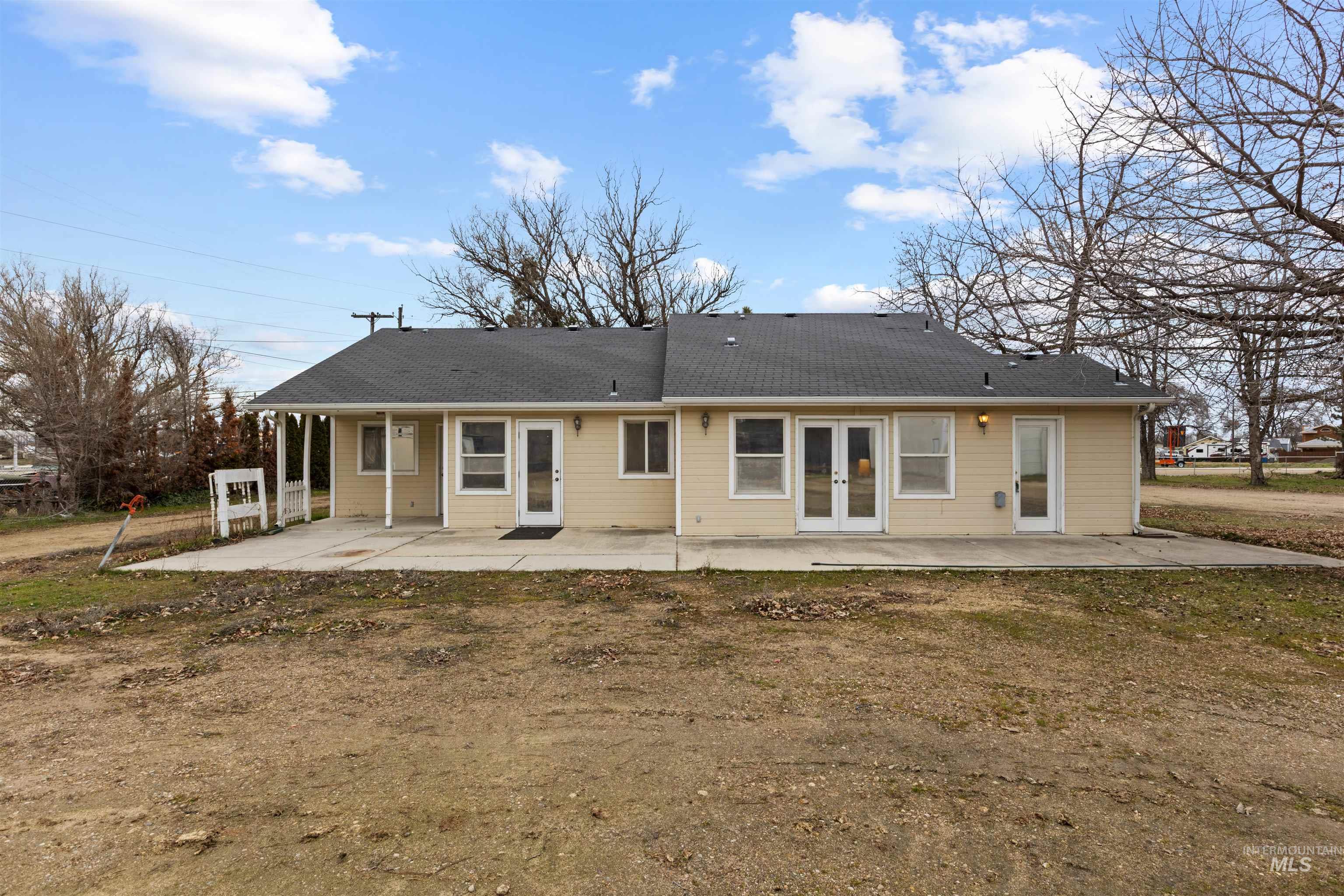 1004 Illinois Ave, Caldwell, Idaho 83605, 3 Bedrooms, 2 Bathrooms, Residential For Sale, Price $875,000,MLS 98975178
