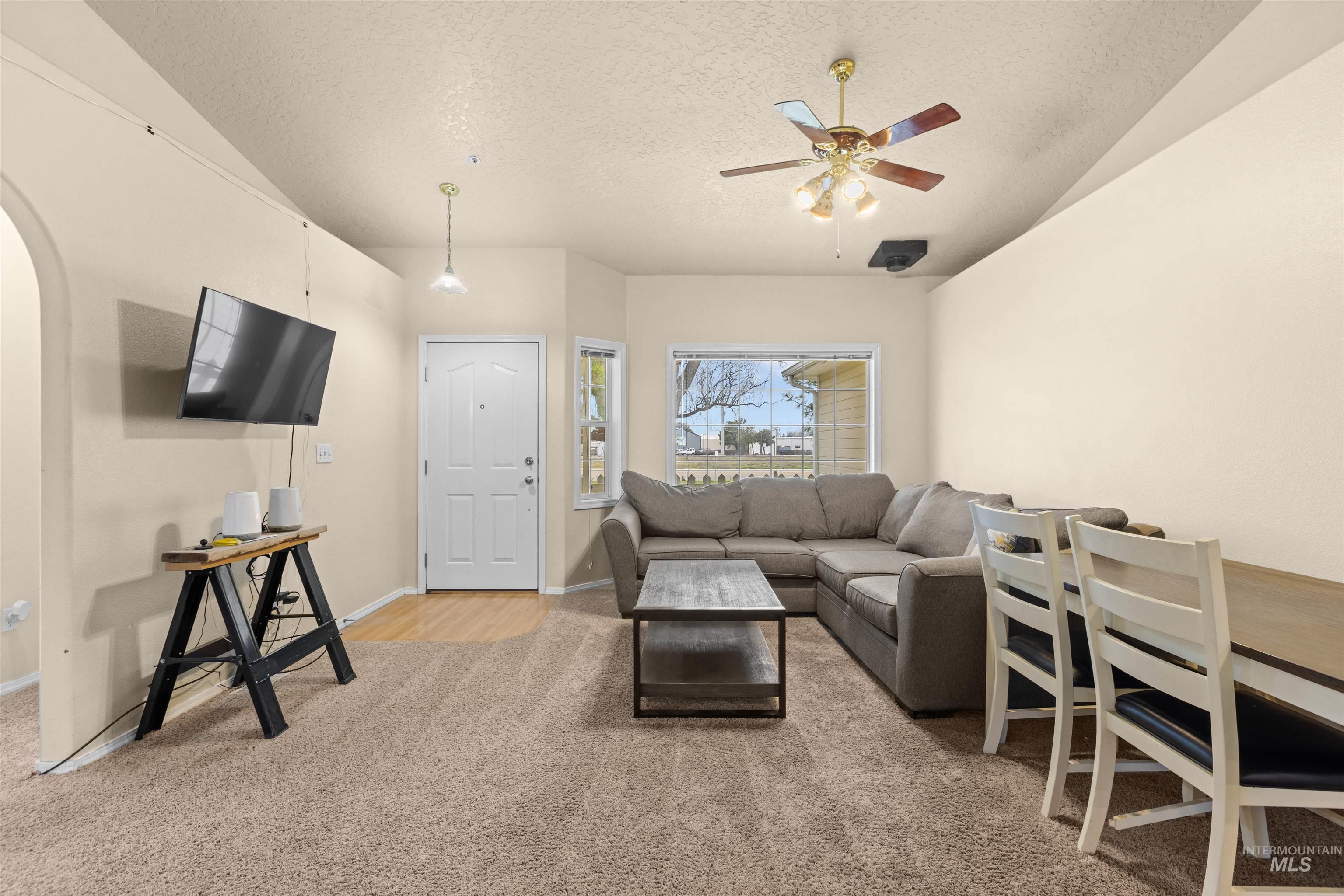 1004 Illinois Ave, Caldwell, Idaho 83605, 3 Bedrooms, 2 Bathrooms, Residential For Sale, Price $875,000,MLS 98975178